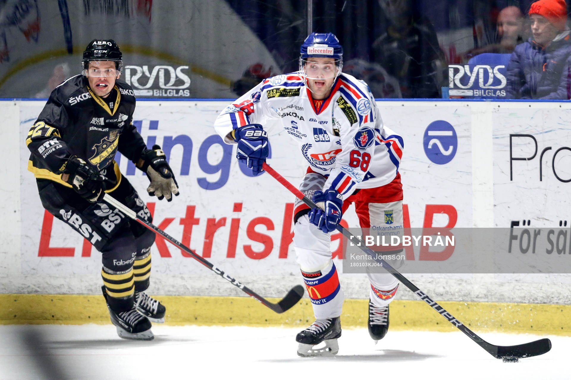 s Eric Castonguay och Oskarshamns Joakim Hagelin