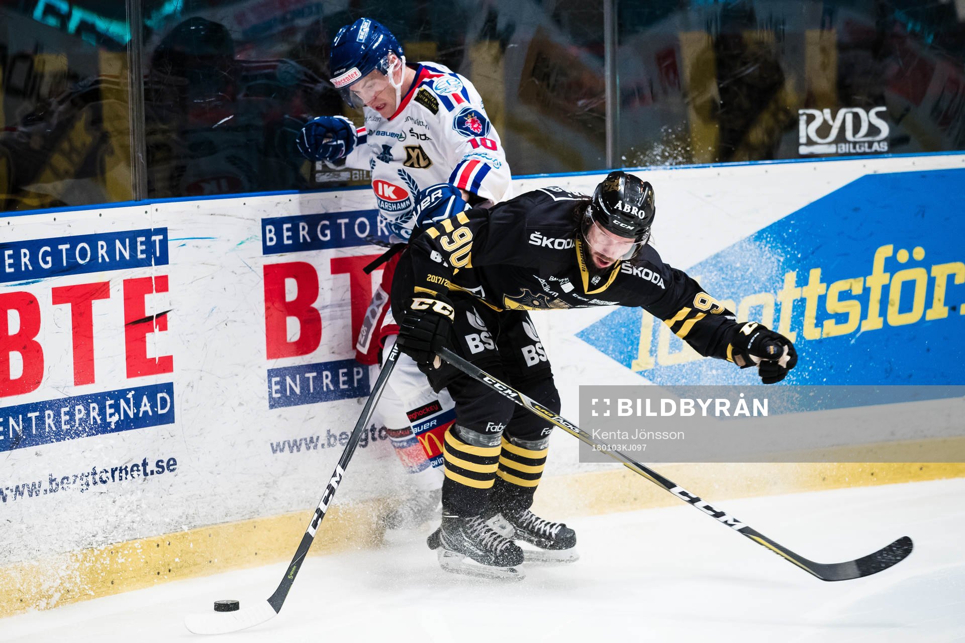 s Robin Axbom och Oskarshamns Marcus Persson