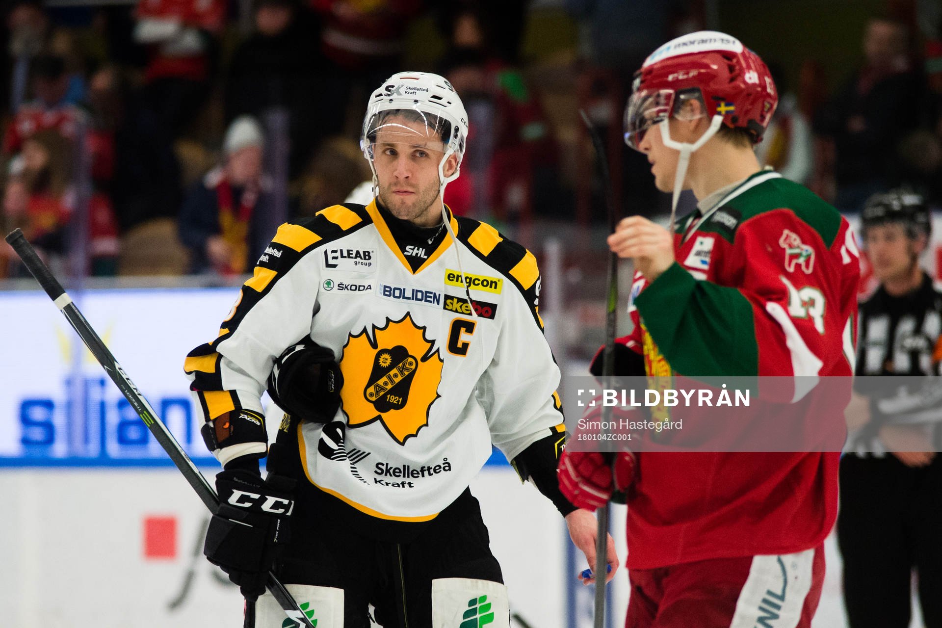 Skellefteås Mark Katic och Moras Emil Bejmo