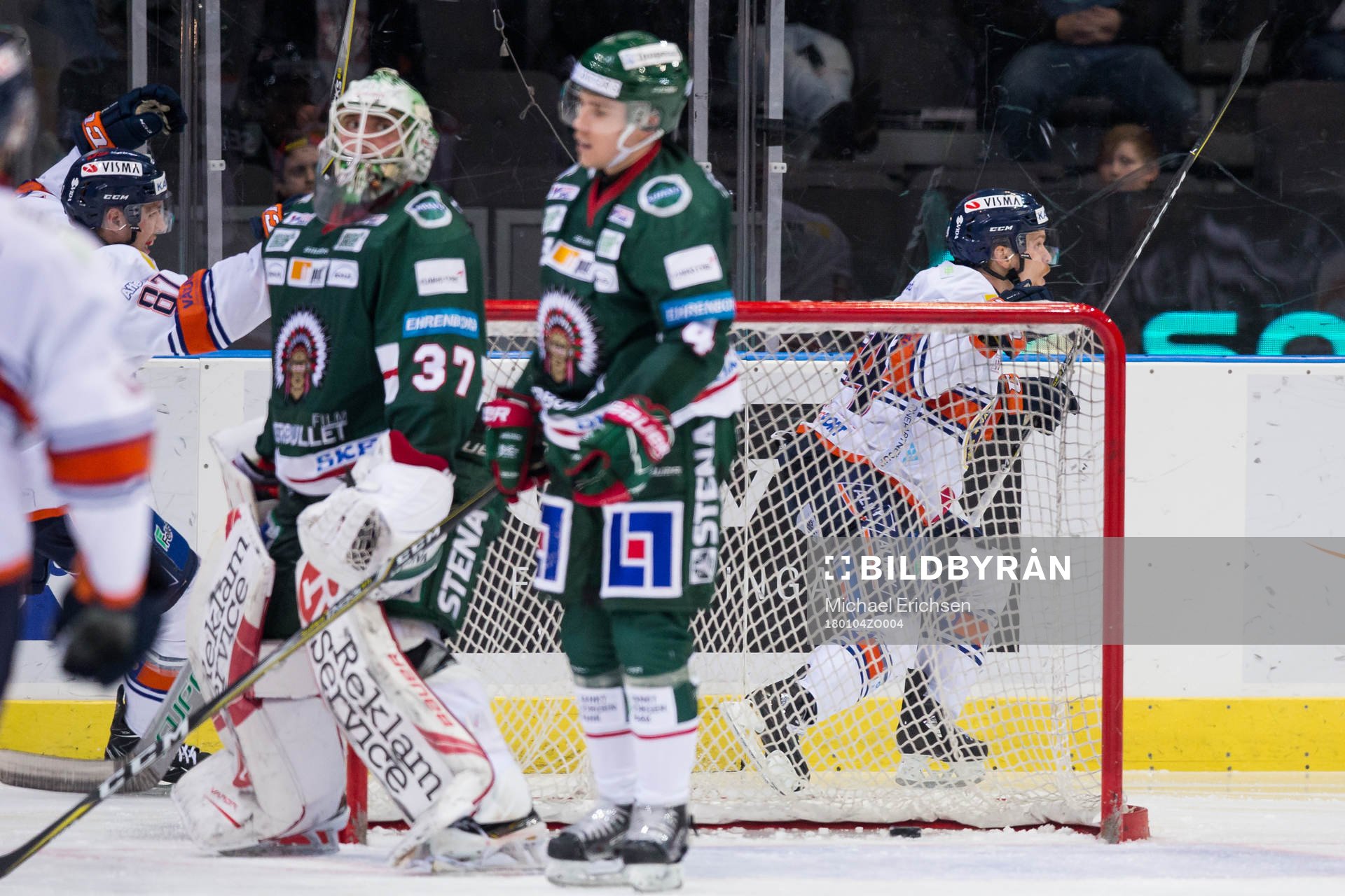 Frölundas Fredrik Styrman och målvakt Johan Gustafsson