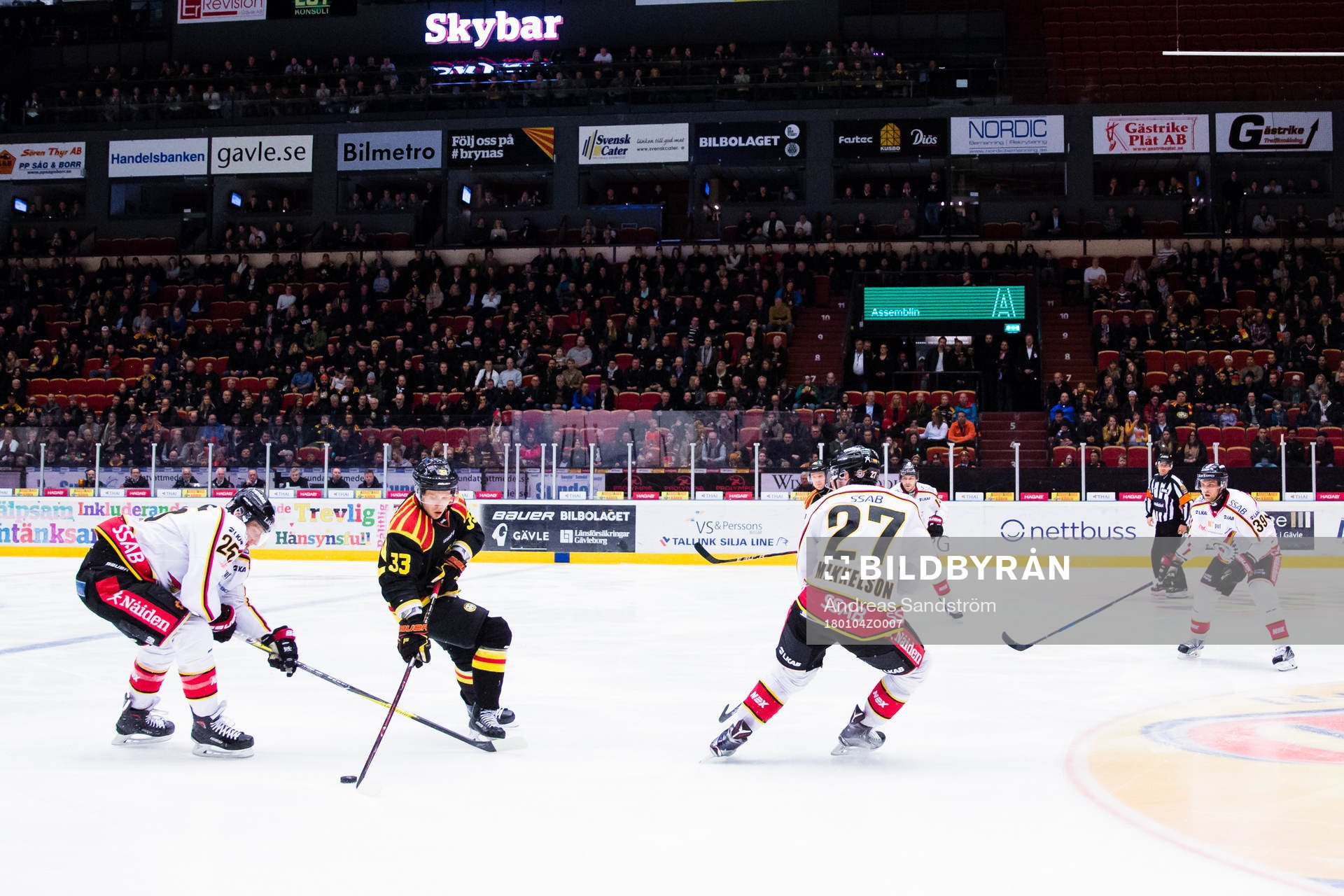 Brynäs Elias Fälth  och Luleås Anton Hedman