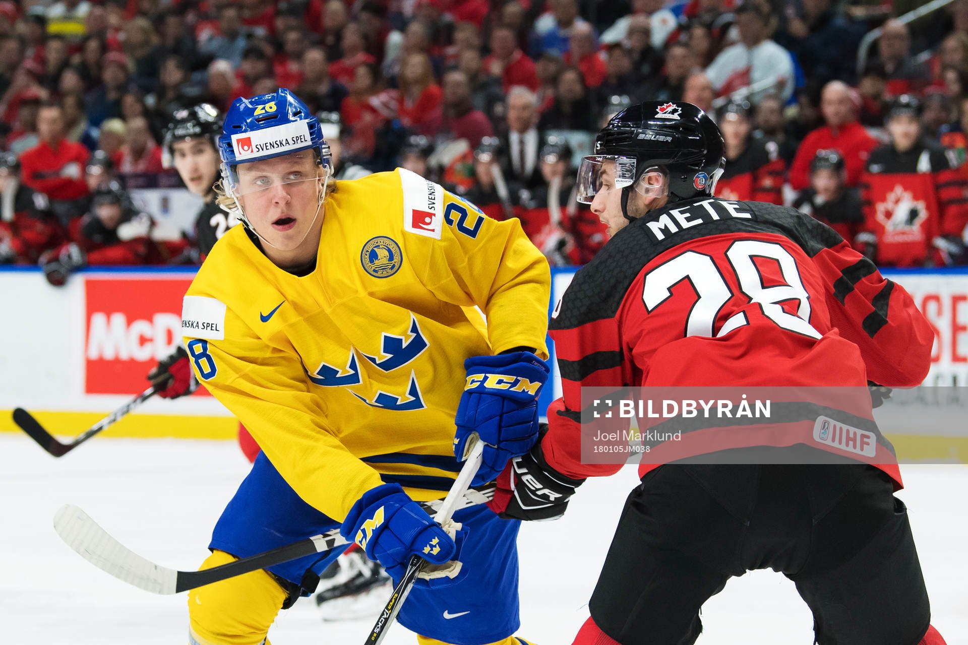 Sveriges Fabian Zetterlund och Kanadas Victor Mete