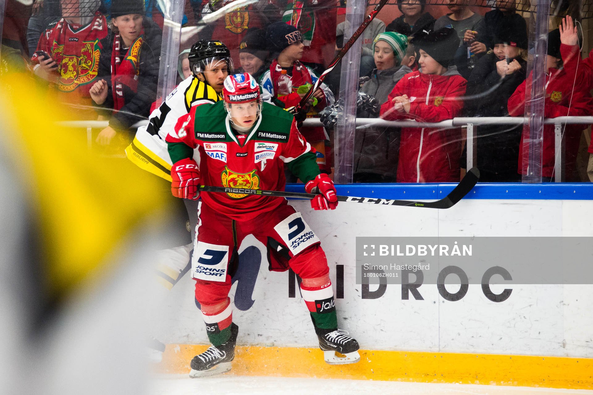 Brynäs Elias Fälth  och Moras Emil Bejmo