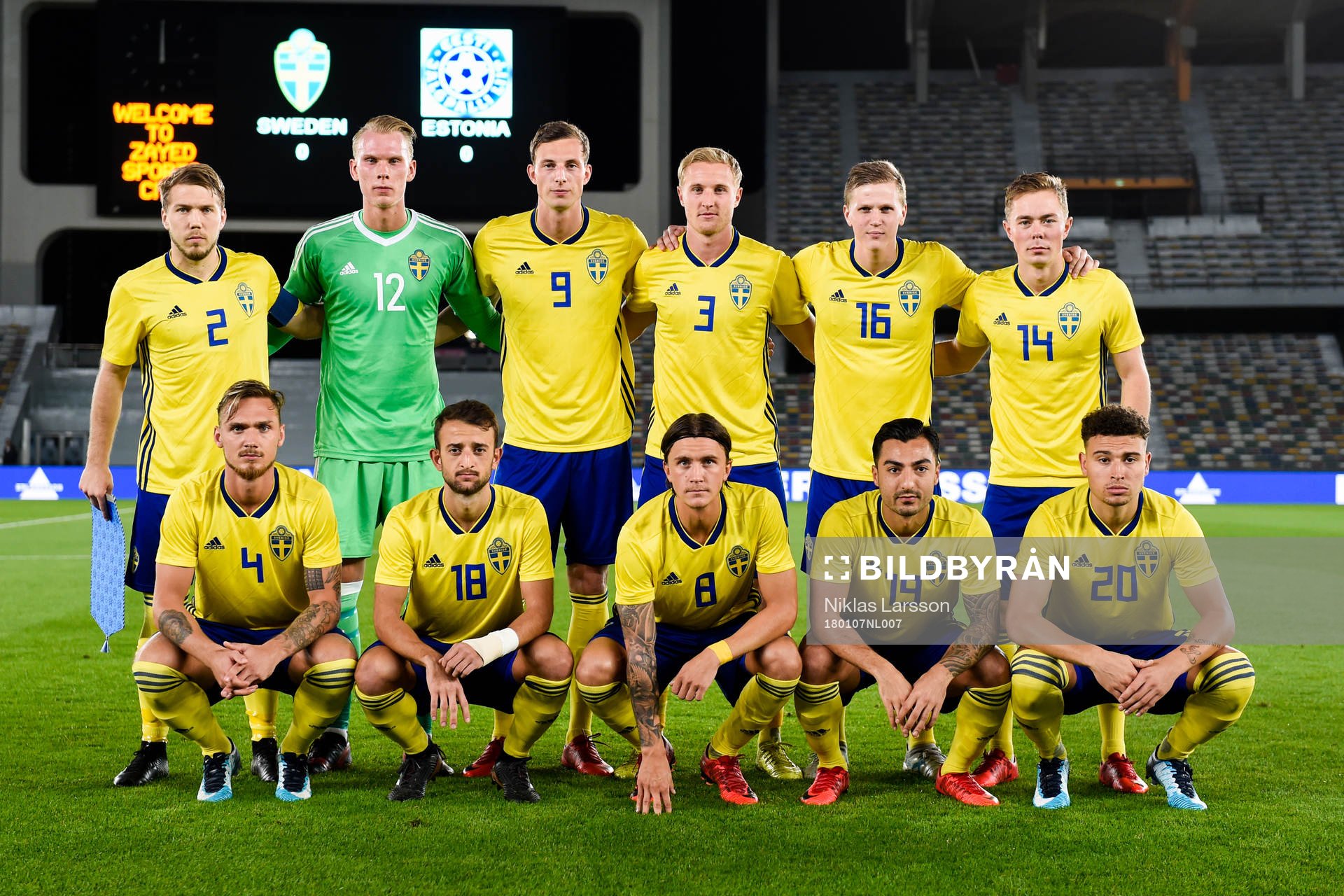 Sveriges Anton Tinnerholm, målvakt Pontus Dahlberg, Gustaf