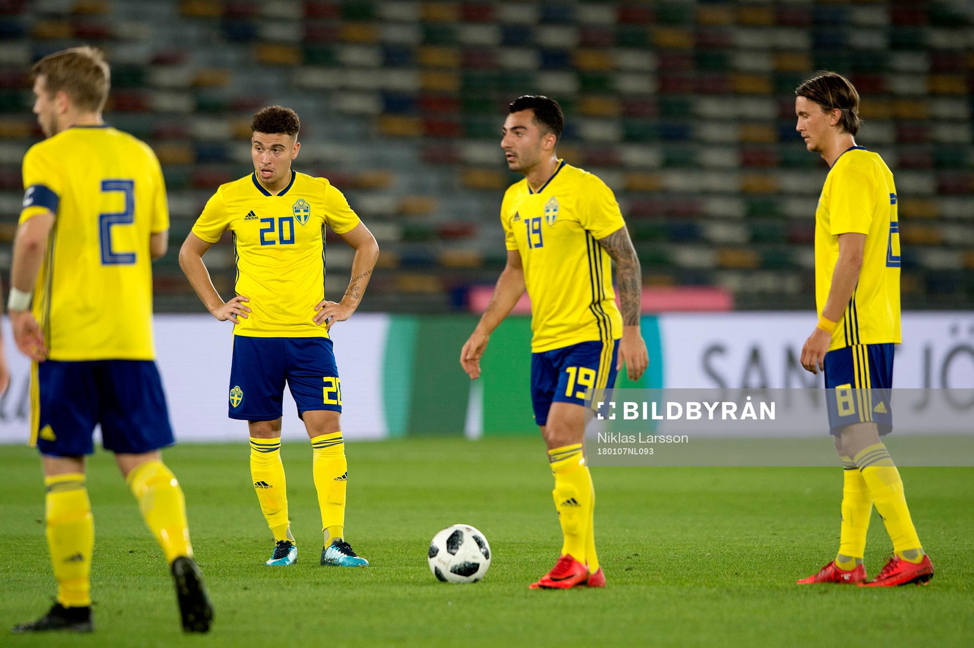 Sveriges Jordan Larsson, Jiloan Hamad och Kristoffer Olsson