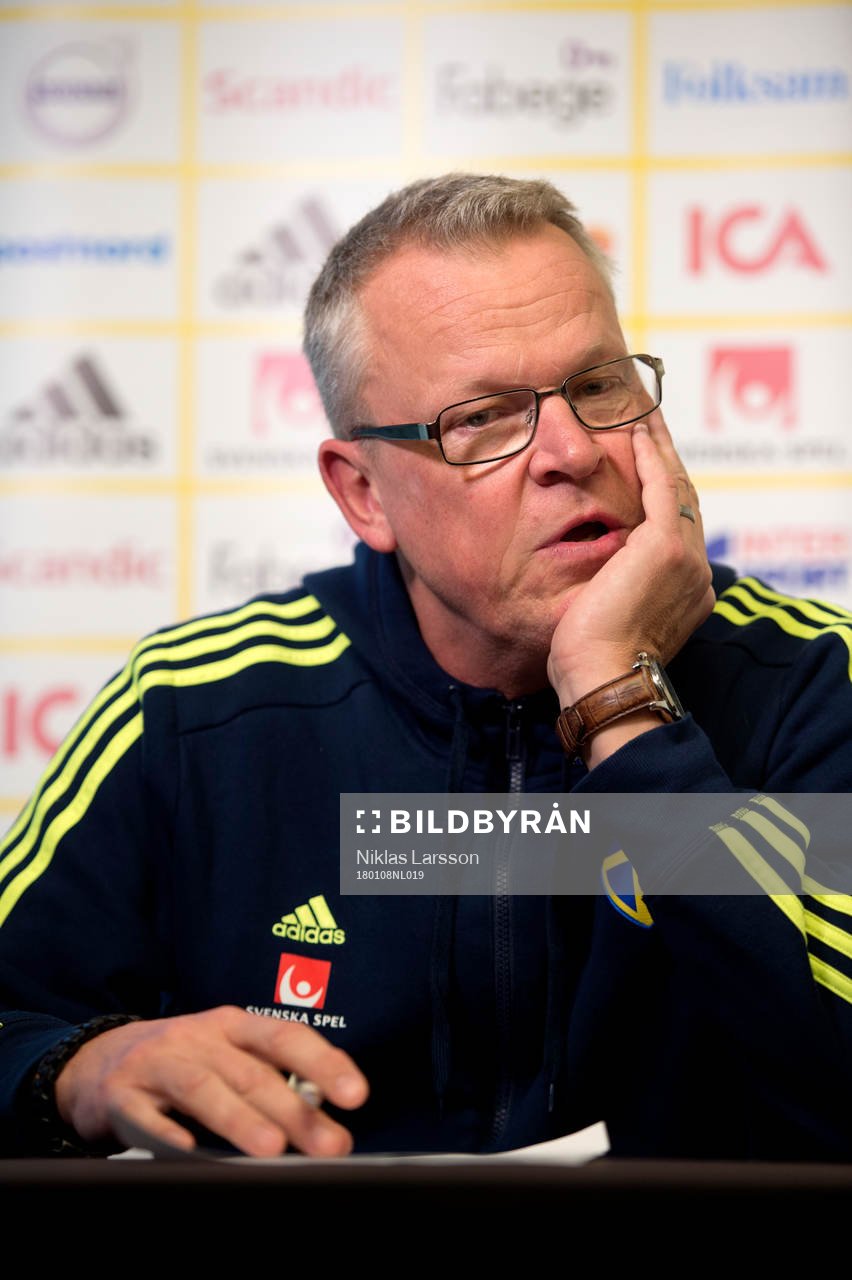 Sveriges förbundskapten Janne Andersson vid en presskonferens under det svenska fotbollslandslagets januariturné den 8 januari 2018 i Abu Dhabi.