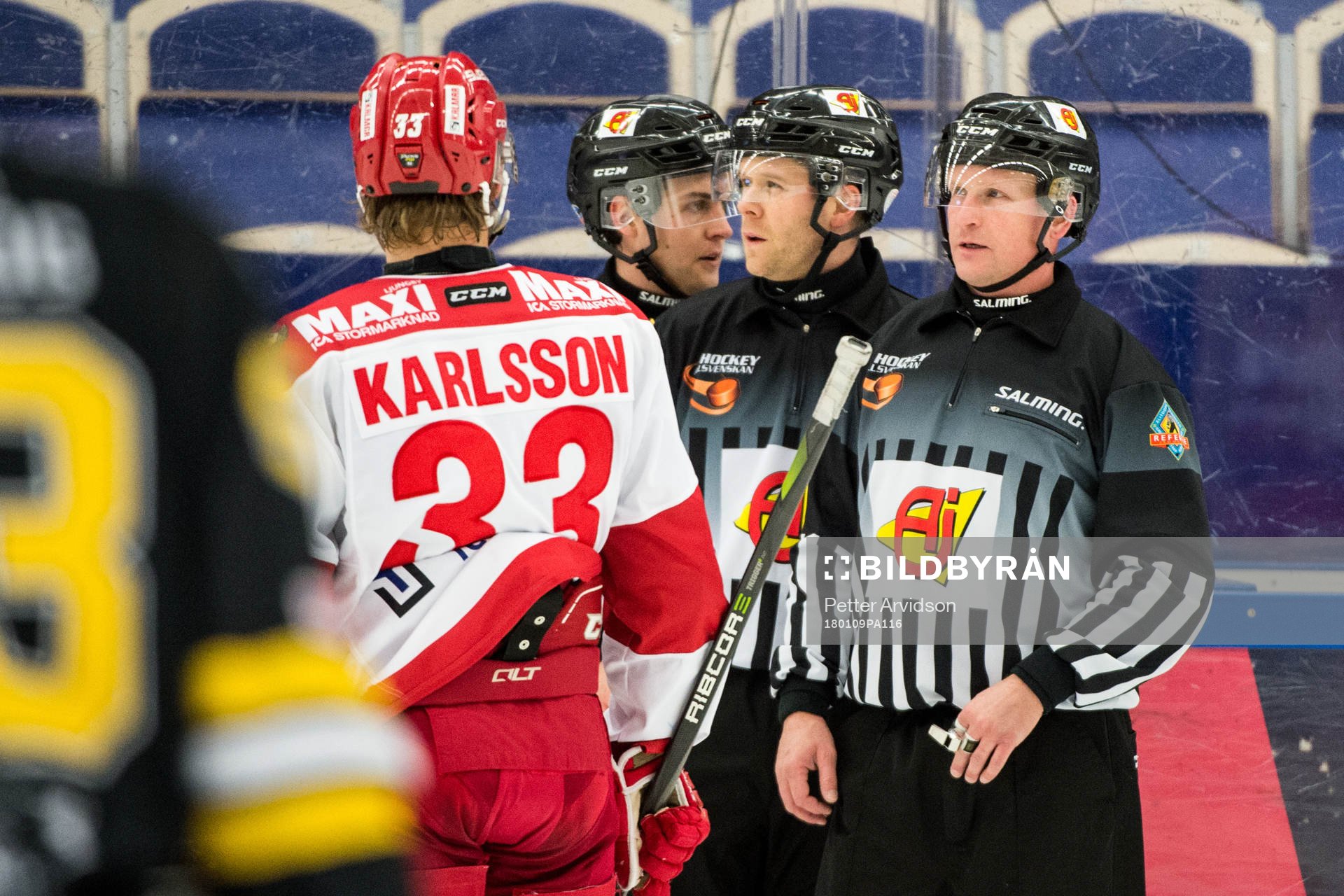 Domare Roland Gille, Filip Sandstedt och Andre Ahlström