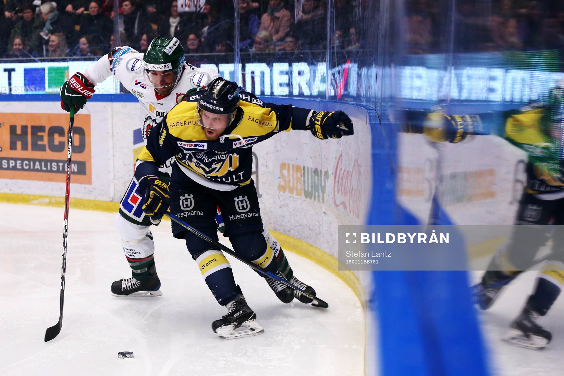 s Mattias Tedenby i närkamp
