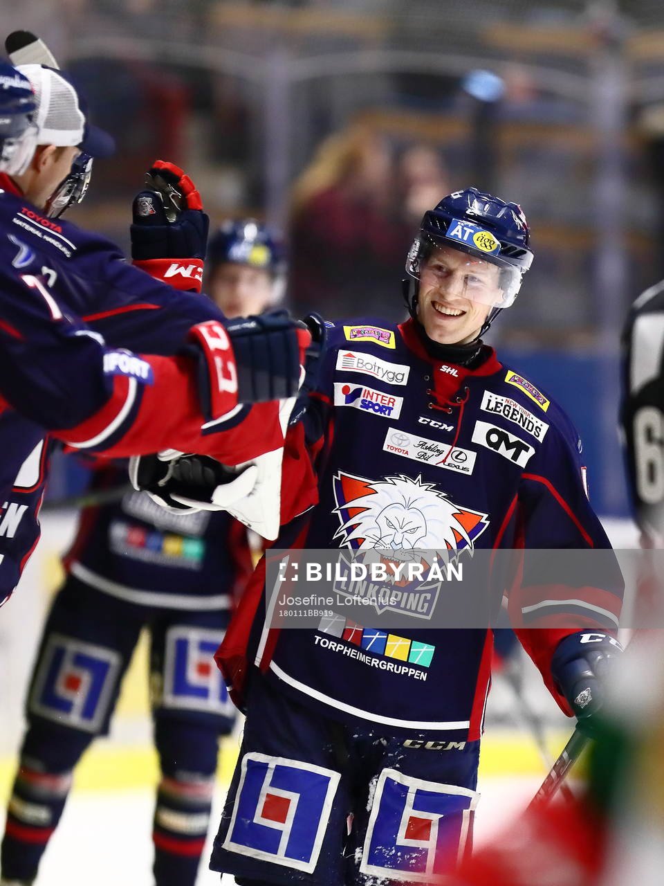 Linköpings Mathis Olimb jublar
