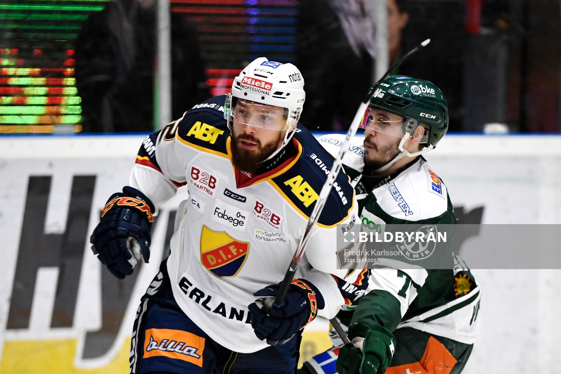 Djurgårdens Mikael Ahlén och Färjestads Jesse Virtanen