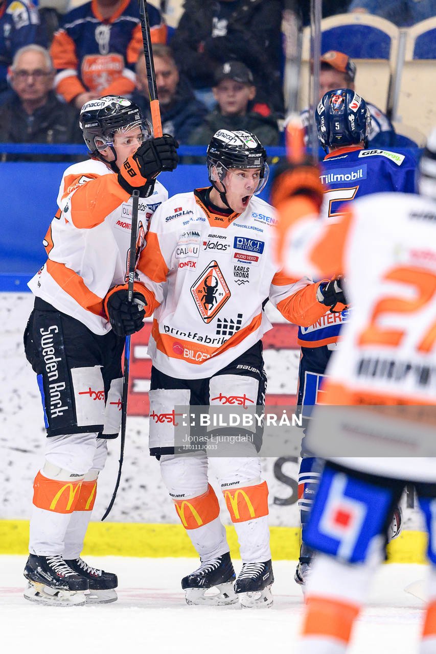 Karlskronas Joel Kellman jublar