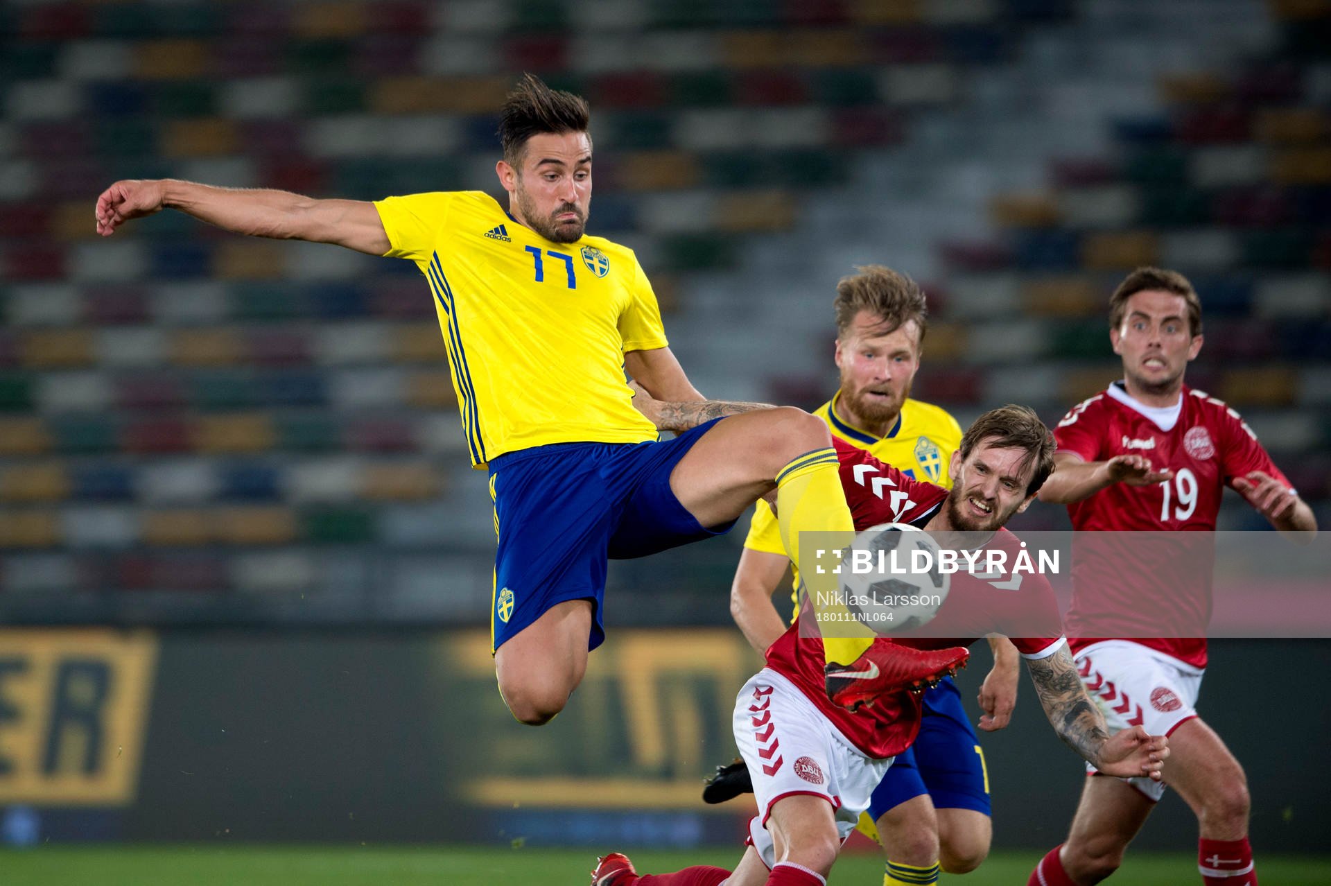 Sveriges Sotirios Papagiannopoulos och Danmarks Kian Hansen