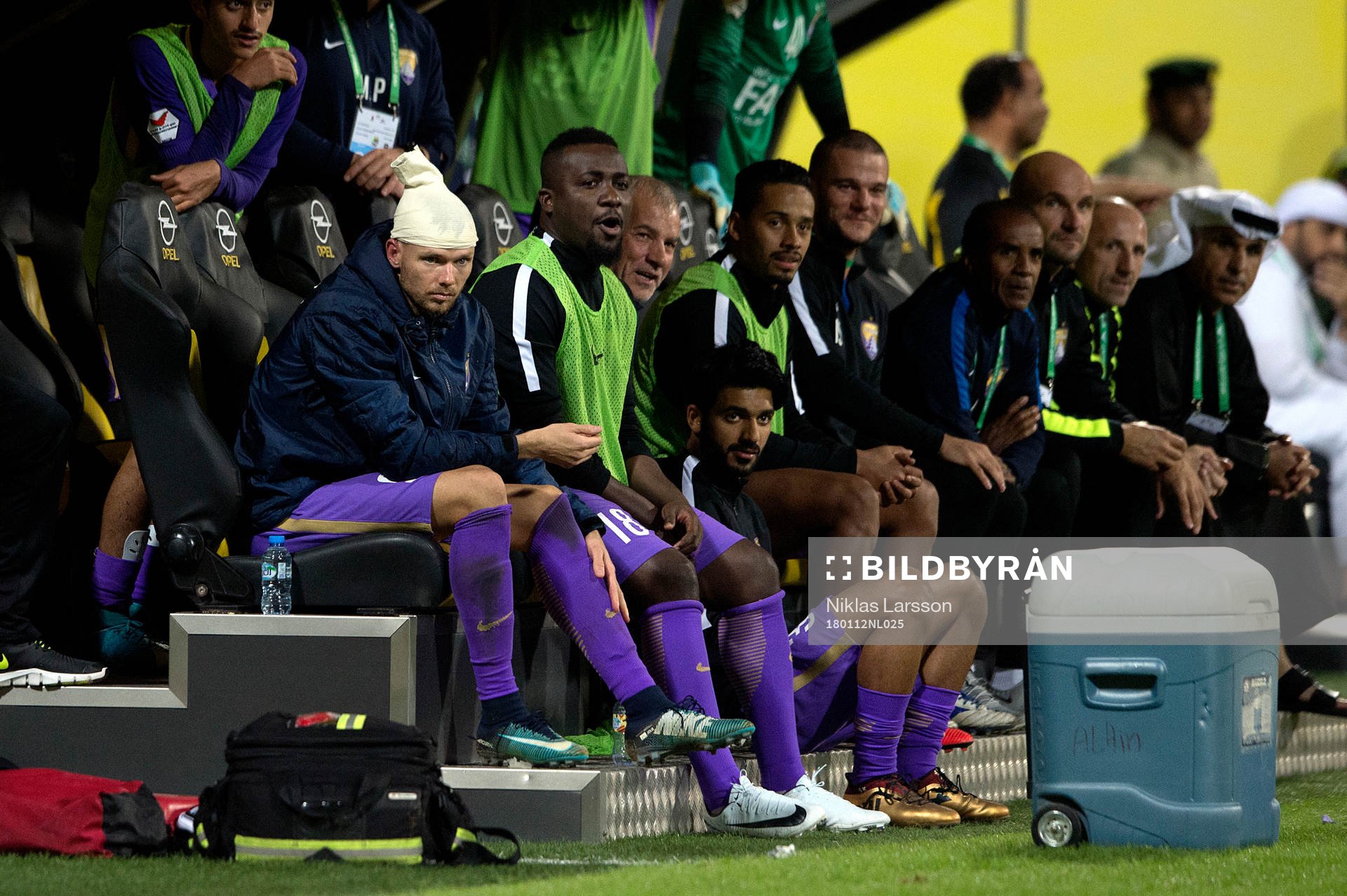 Al Ains Marcus Berg skadade sig under matchen mellan Al Wasl och Al Ain den 12 januari 2018 i Dubai.