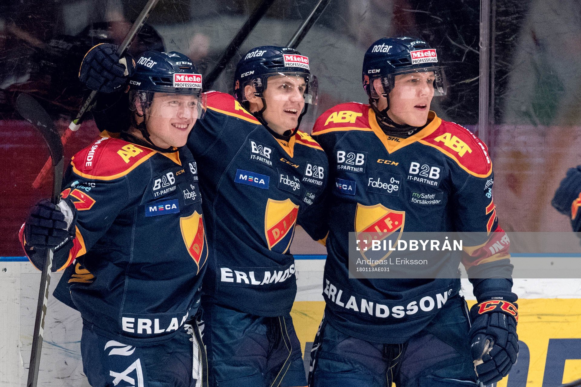 Djurgårdens Markus Ljungh jublar med lagkamrater