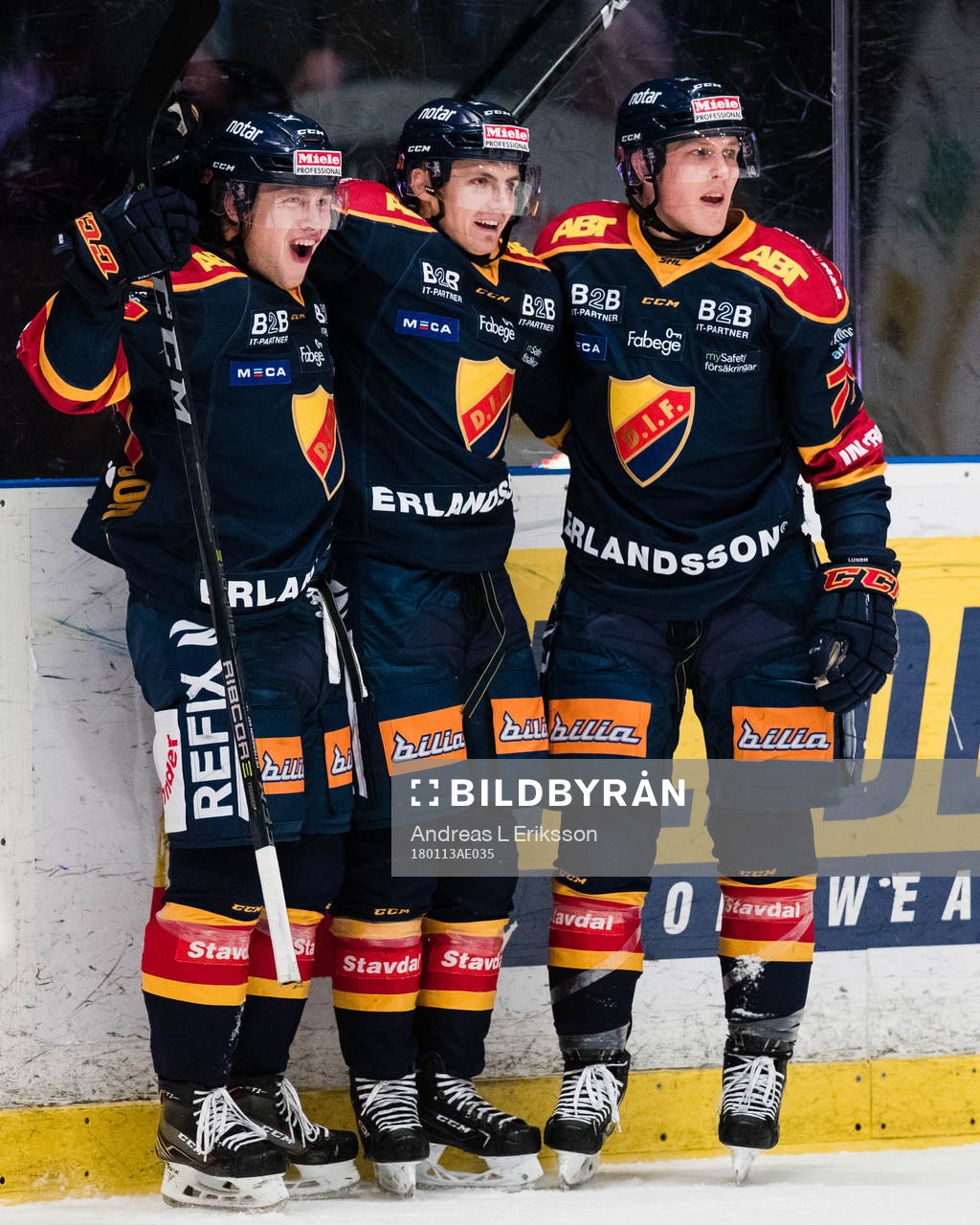 Djurgårdens Jesper Pettersson och Patrik Lundh jublar