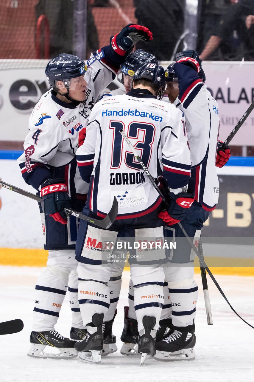 Linköpings Niclas Lundgren och Andrew Gordon jublar