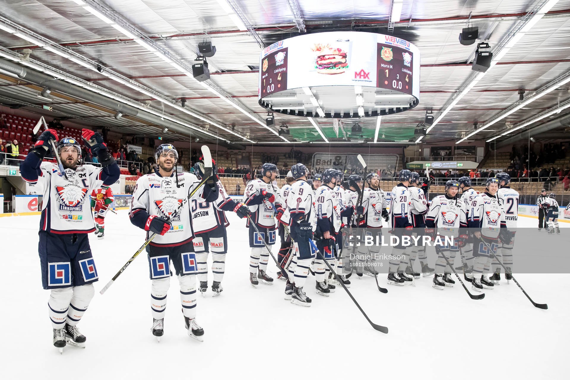 Linköpings spelarna jublar