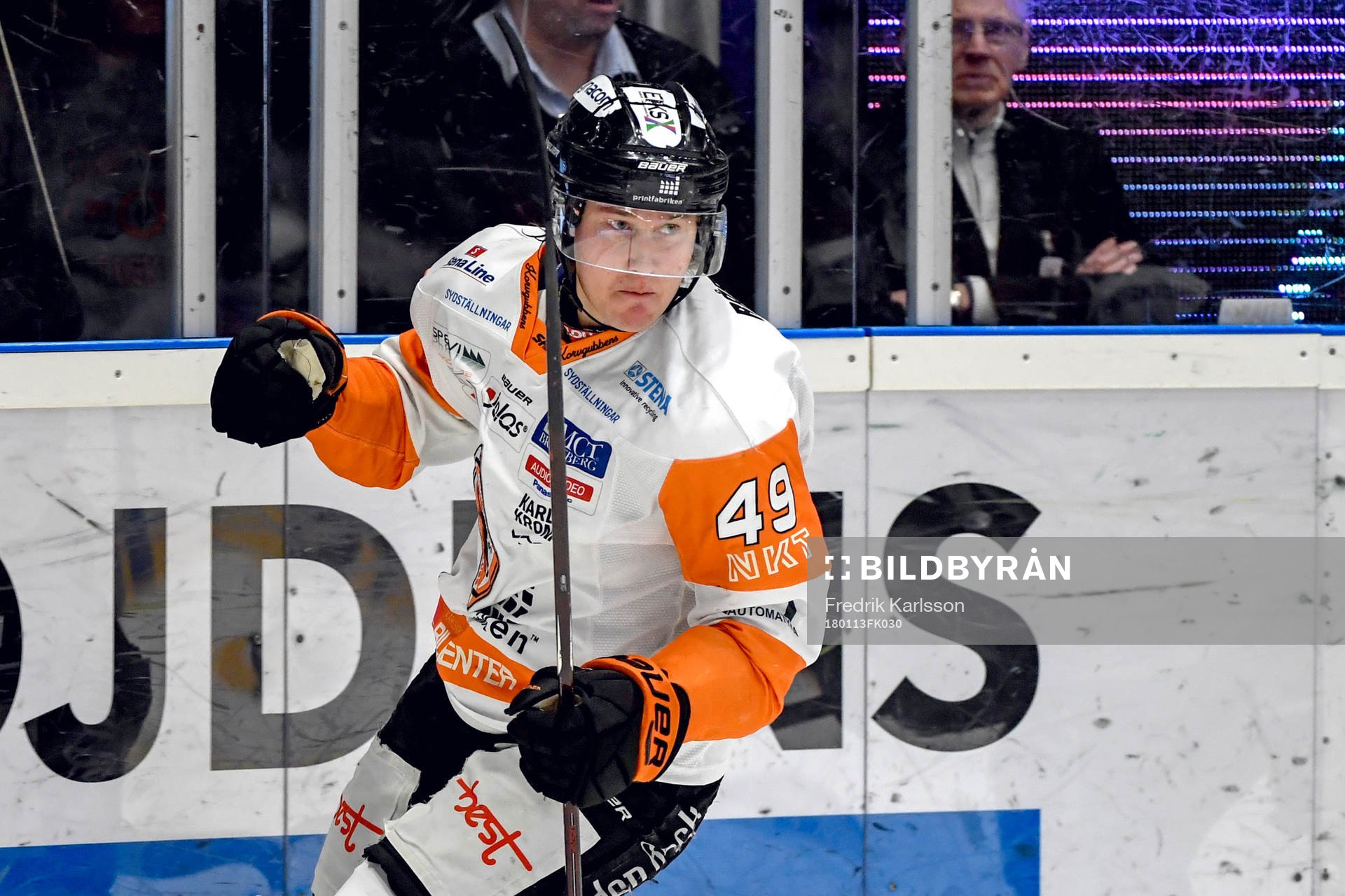 Karlskronas Filip Cruseman jublar