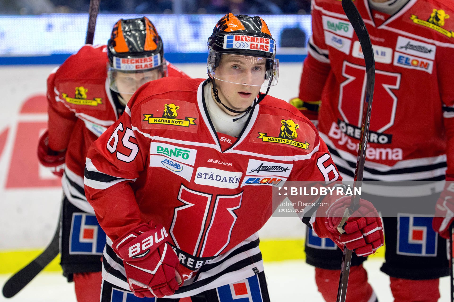 Örebros Sakari Manninen jublar
