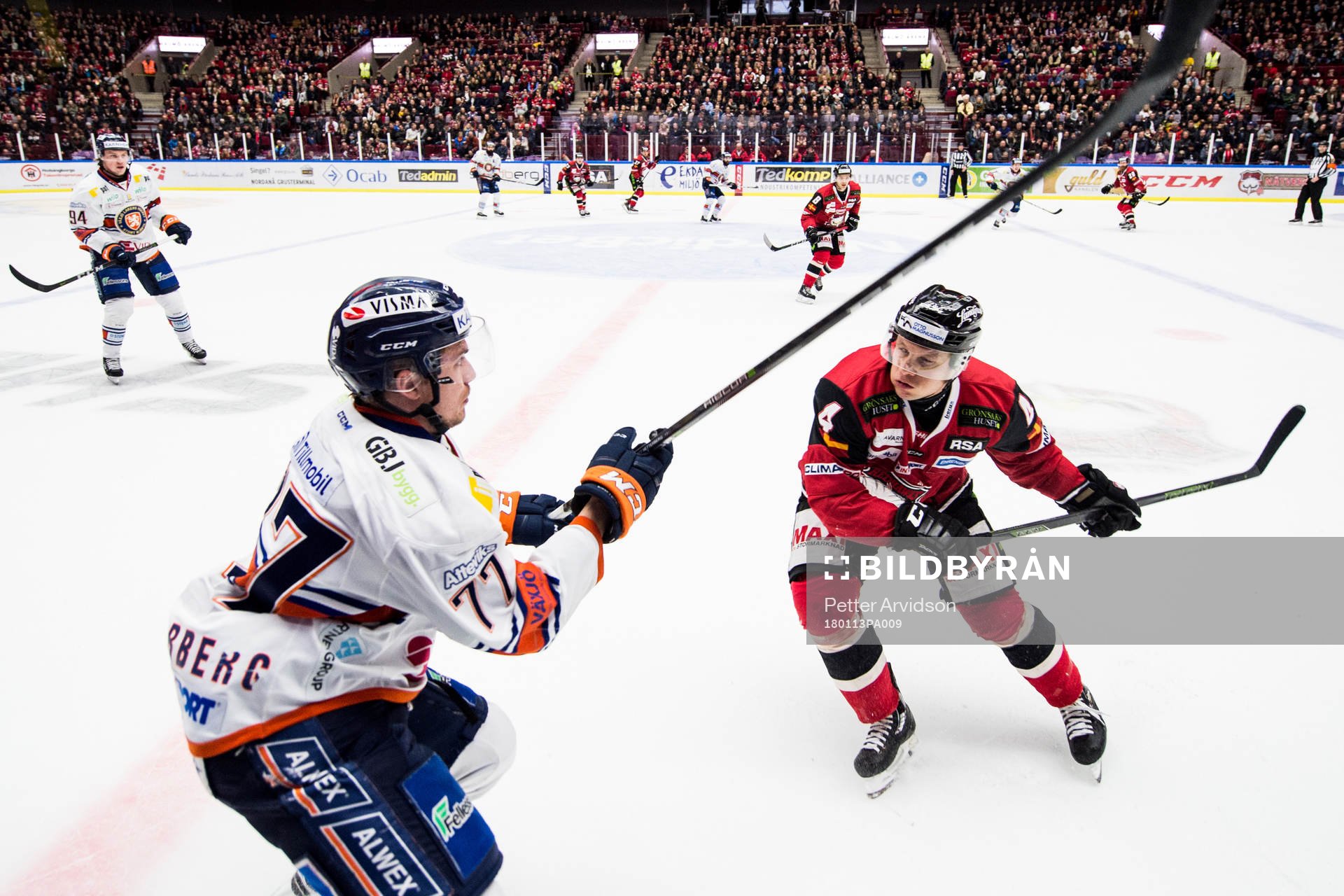 Växjös Pontus Netterberg och Malmö Redhawks Tuukka