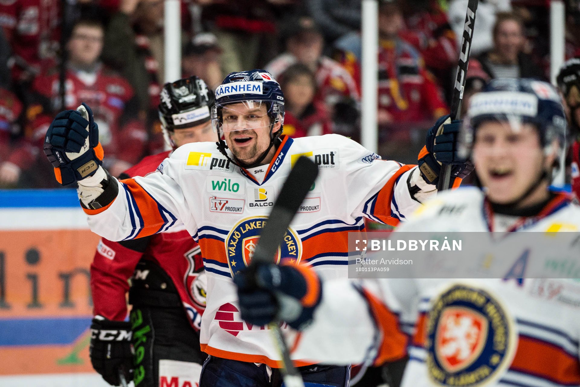Växjös Janne Pesonen jublar