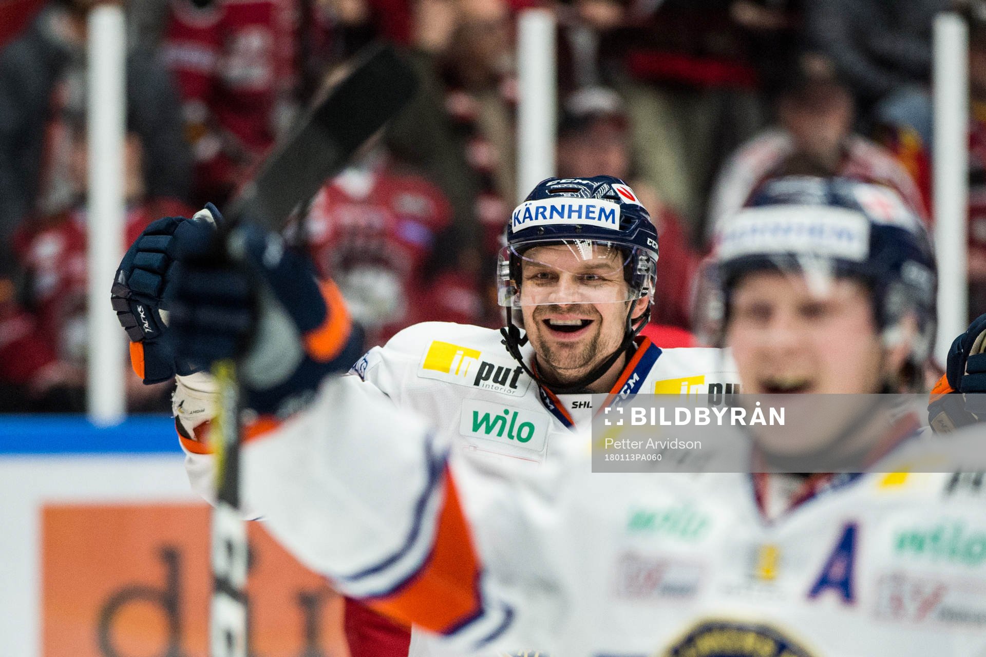 Växjös Janne Pesonen jublar