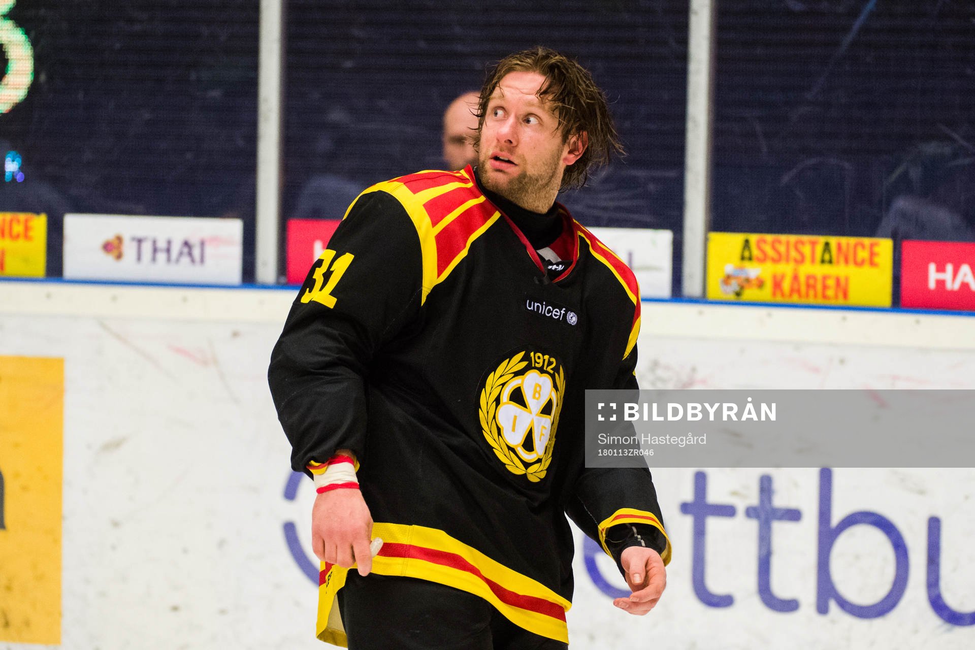 Brynäs Jonathan Granström lämnar isen
