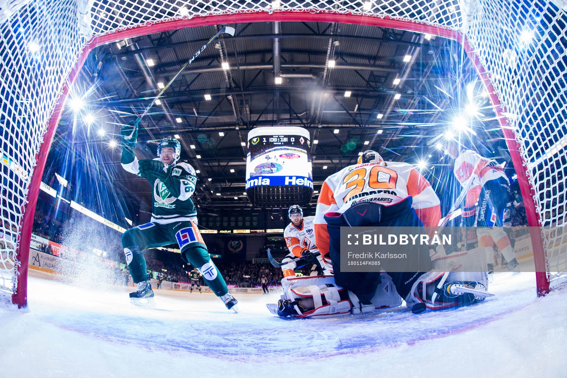 Färjestads Niklas Fogström jublar
