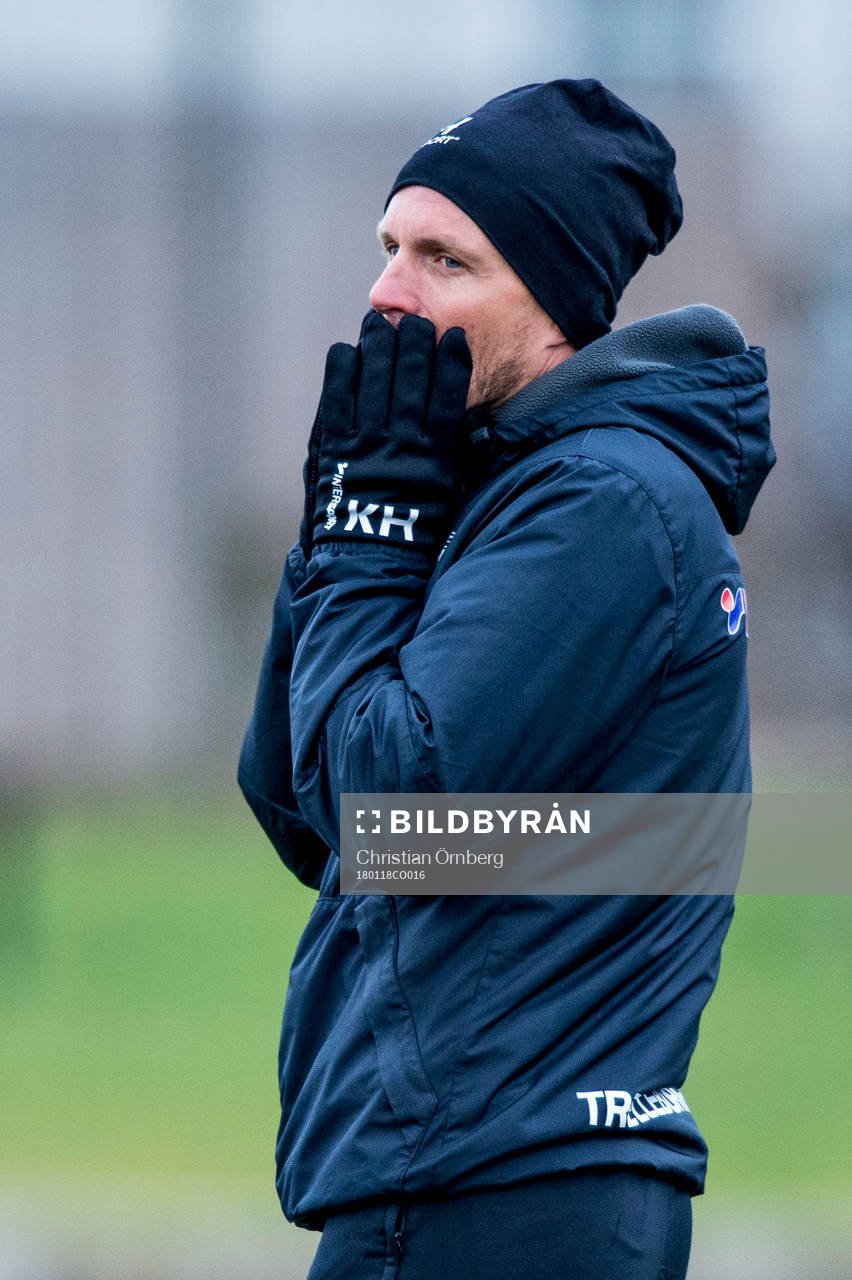 Assisterande tränare Kristian Haynes deppar