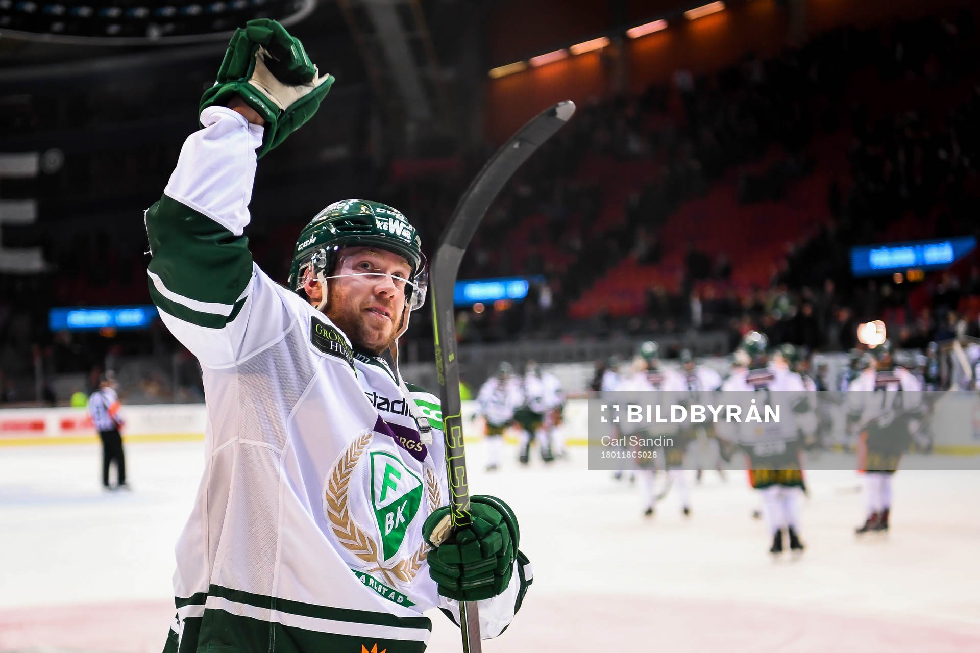 Färjestads Linus Persson jublar