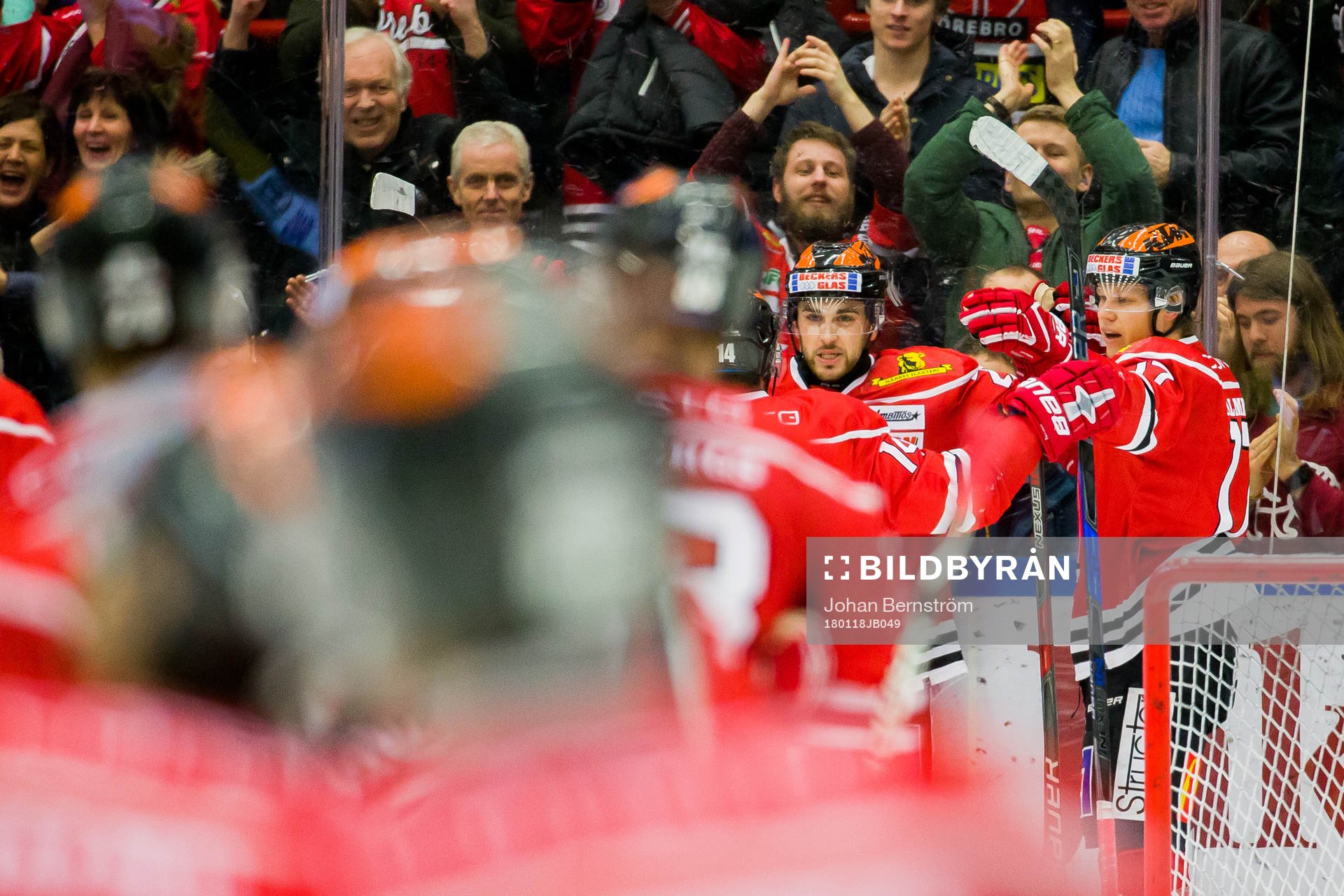 Örebros Daniel Viksten jublar