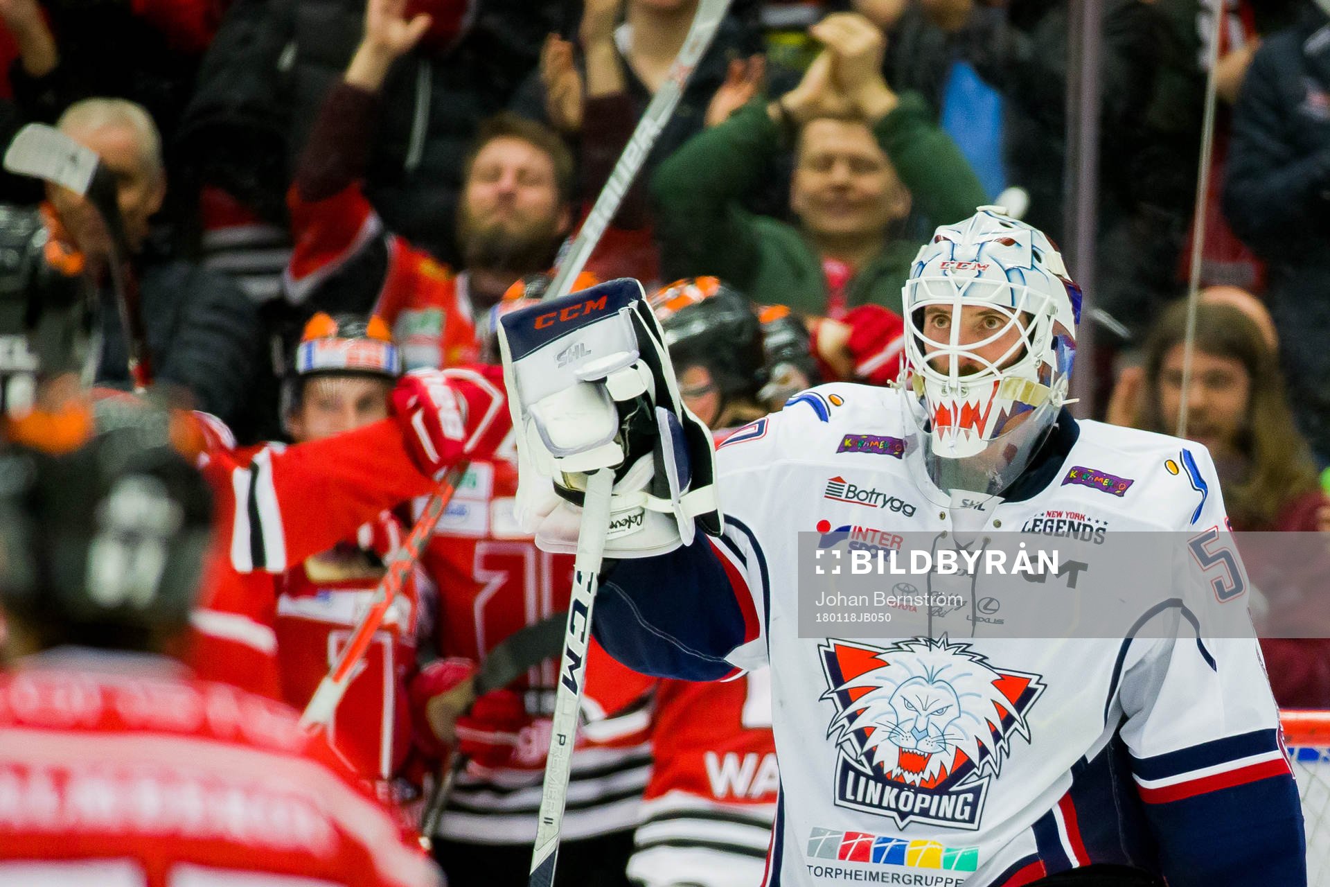 Linköpings målvakt Jonas Gustavsson deppar