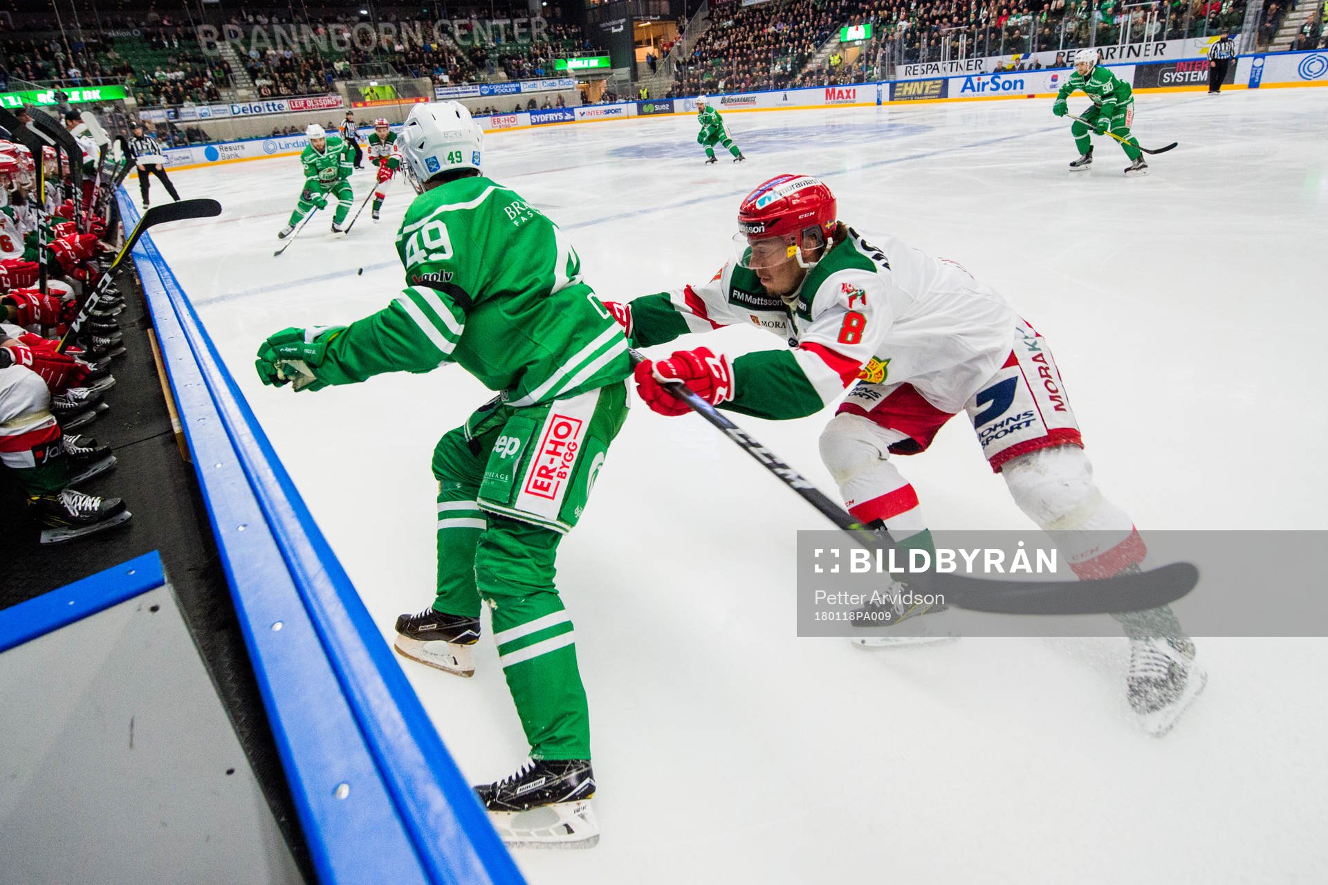 Rögles Sebastian Collberg och Moras Robin Johansson