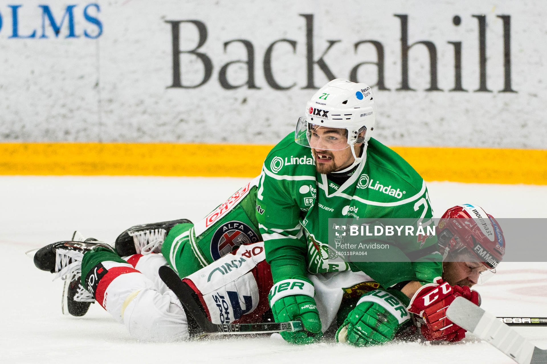 Rögles Kevin Gagné och Moras Jacob Nilsson