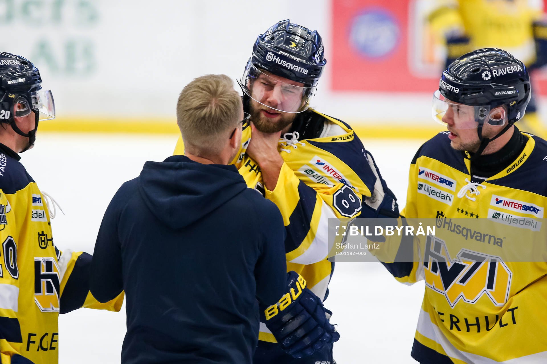 s Kevin Stenlund har ont