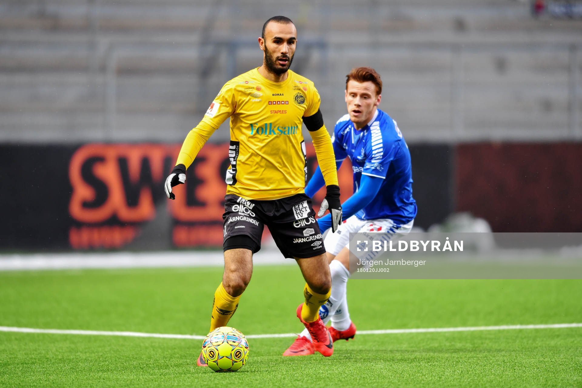 Elfsborgs Issam Jebali och Sarpsborgs Tobias Heintz
