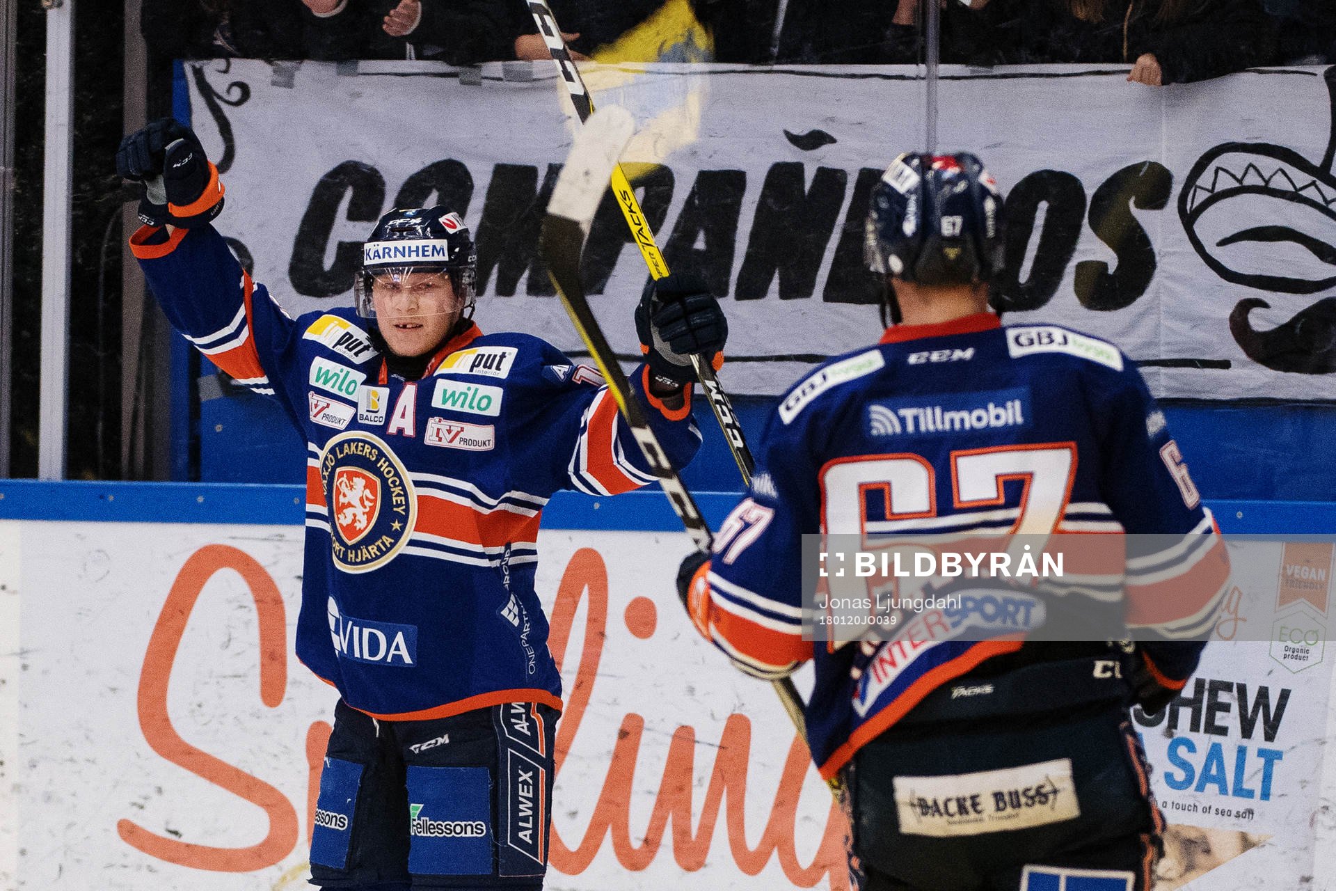 Växjös Tuomas Kiiskinen jublar