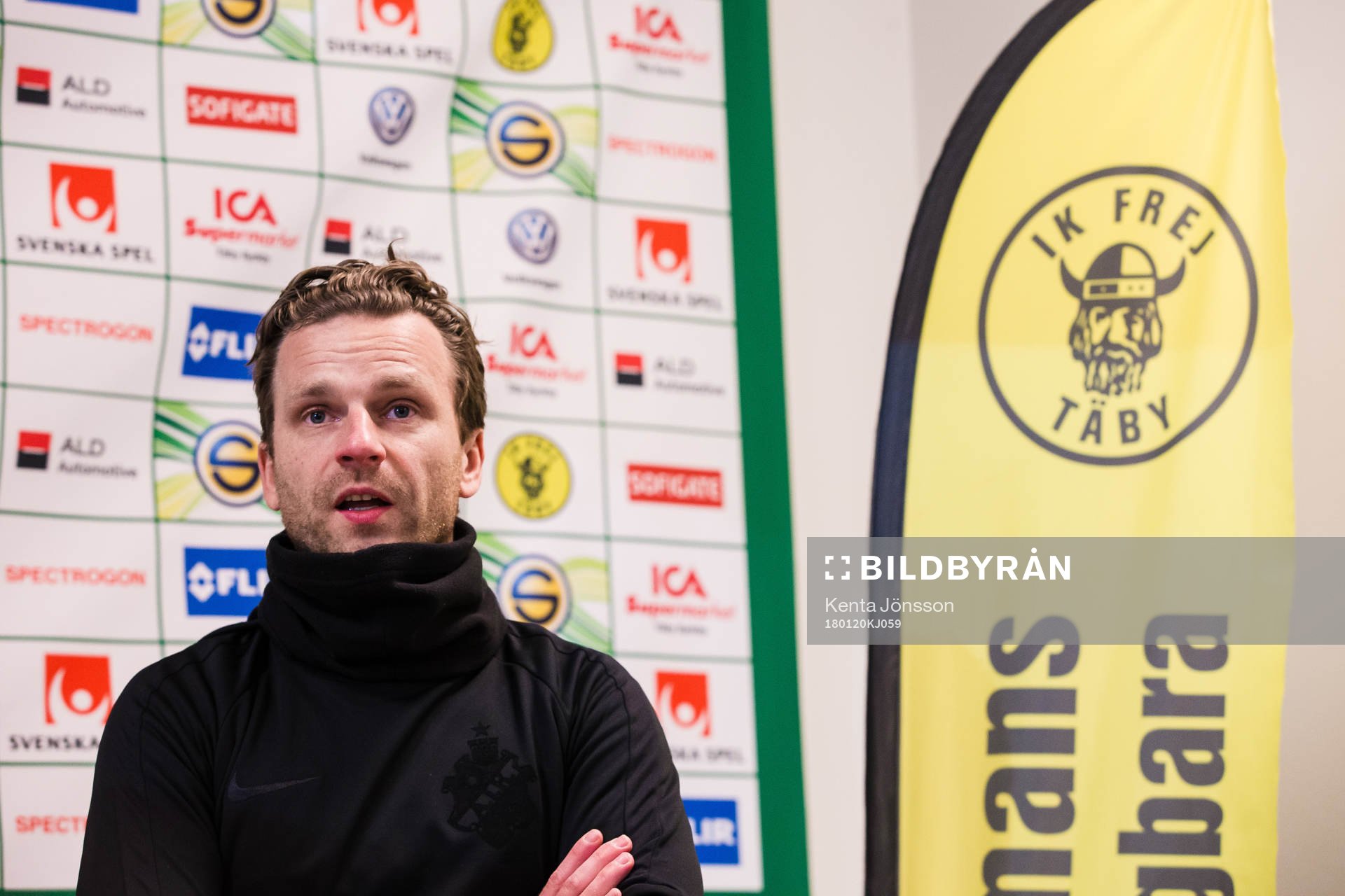 s assisterande tränare Bartosz Grzelak