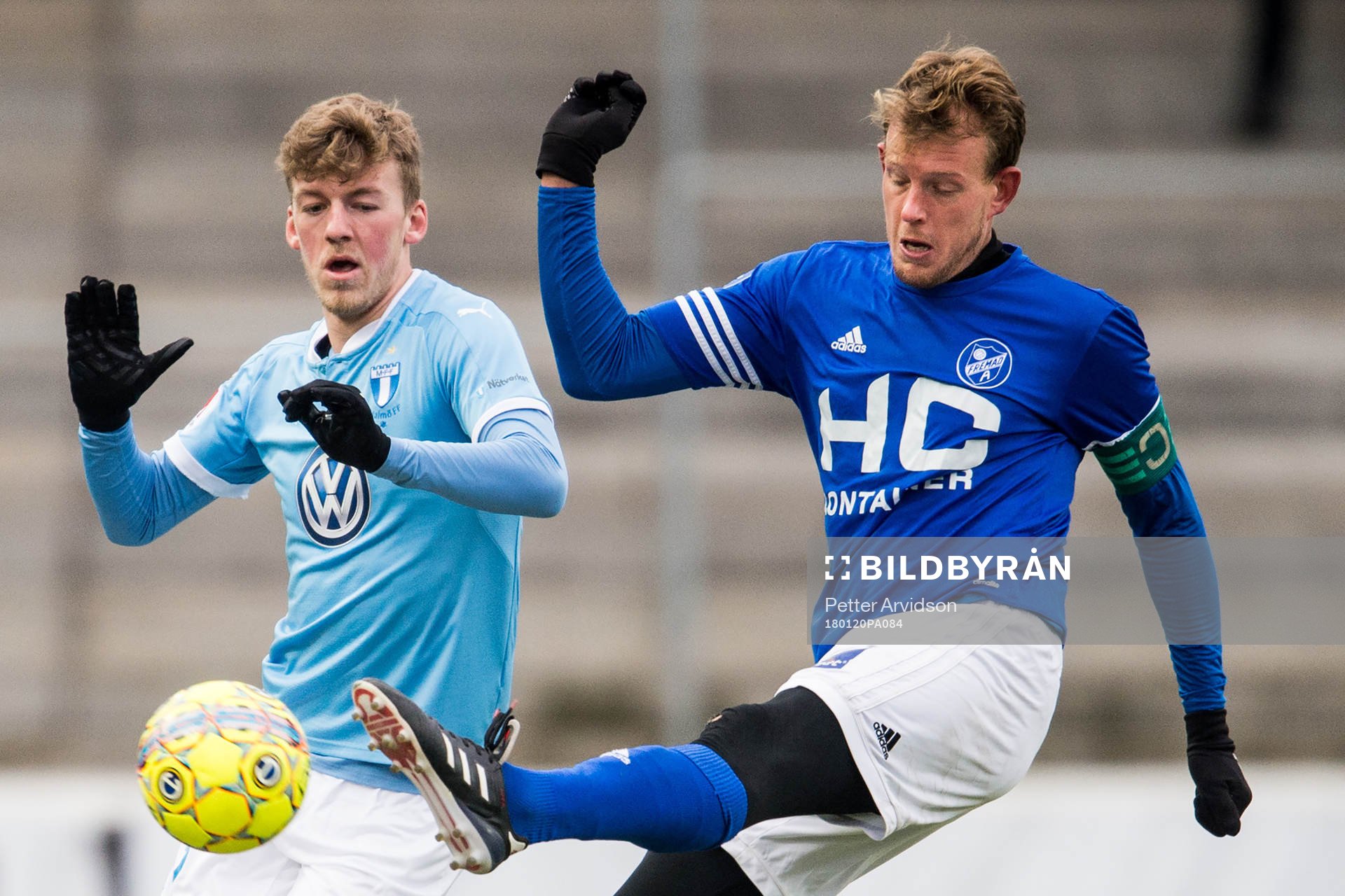 Malmö FFs Teddy Bergqvist och Fremad Amager Mike Mortensen