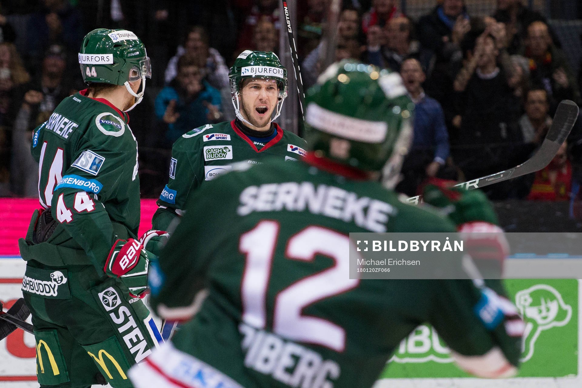 Frölundas Matt Donovan jublar