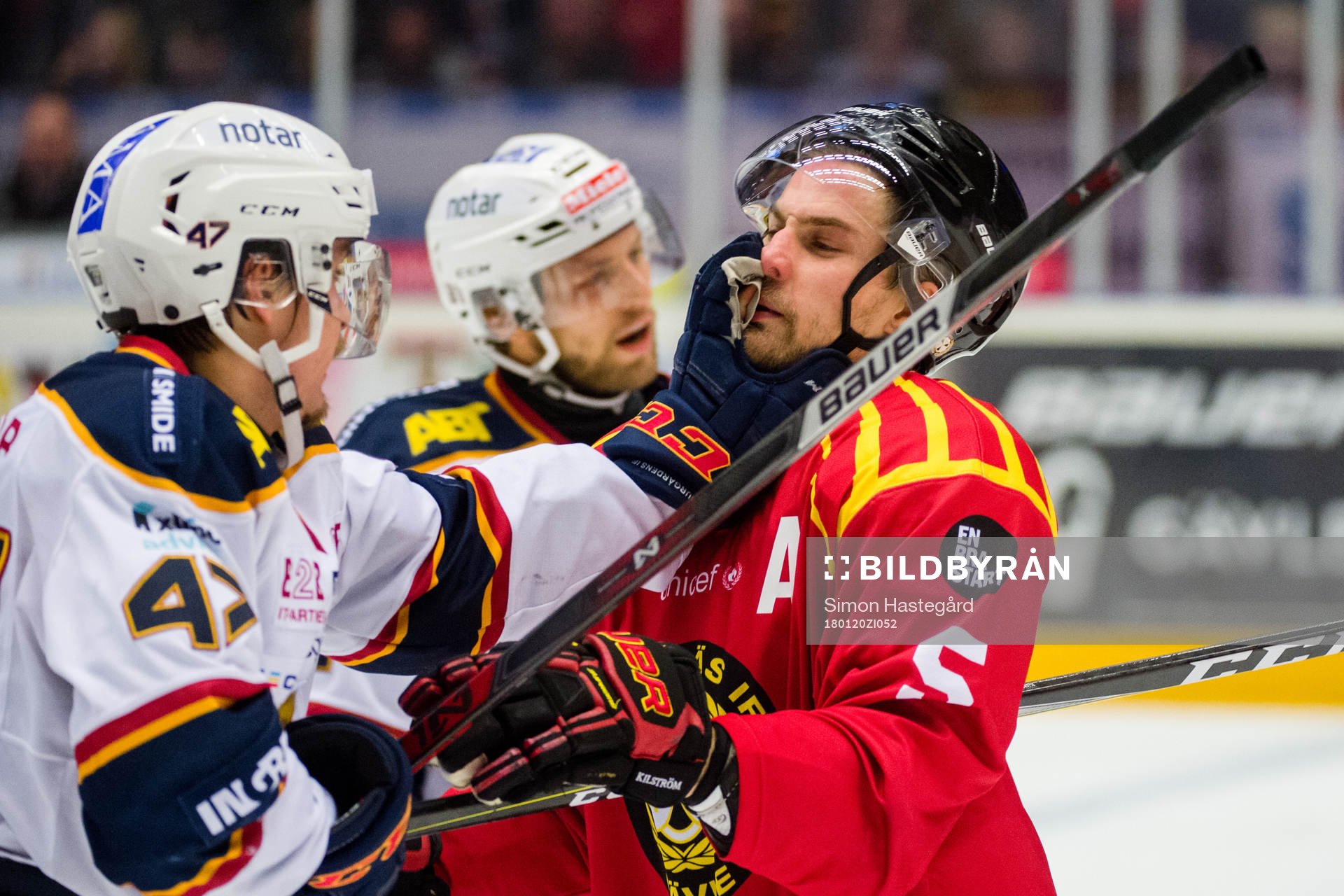 Djurgårdens Linus Johansson i bråk med Brynäs Lukas