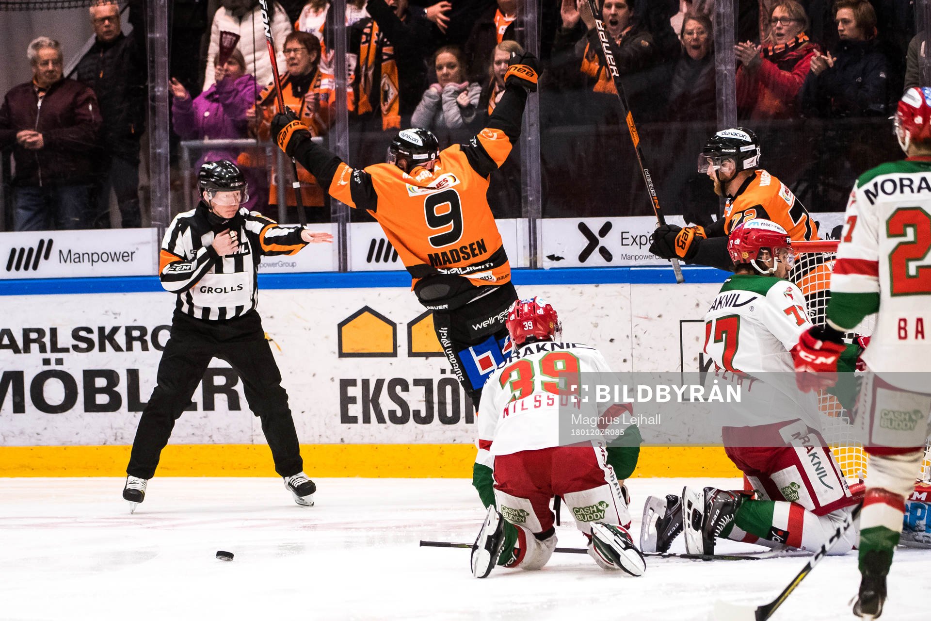 Karlskronas Morten Madsen  jublar
