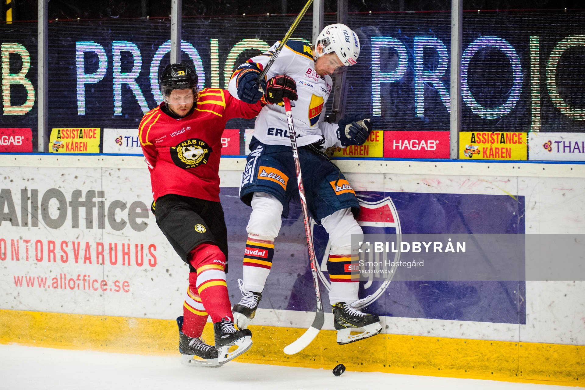 Brynäs Elias Fälth  och Djurgårdens Linus Johansson