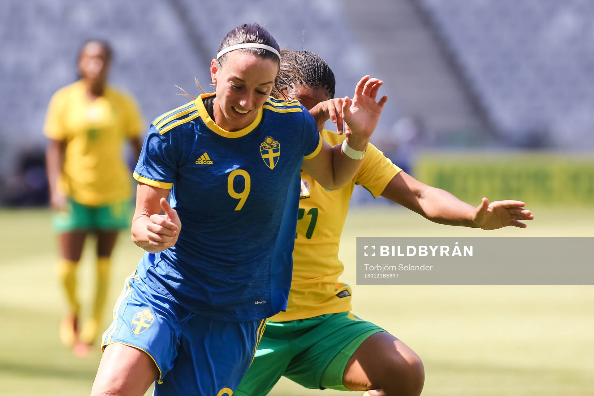 Sveriges Kosovare Asllani