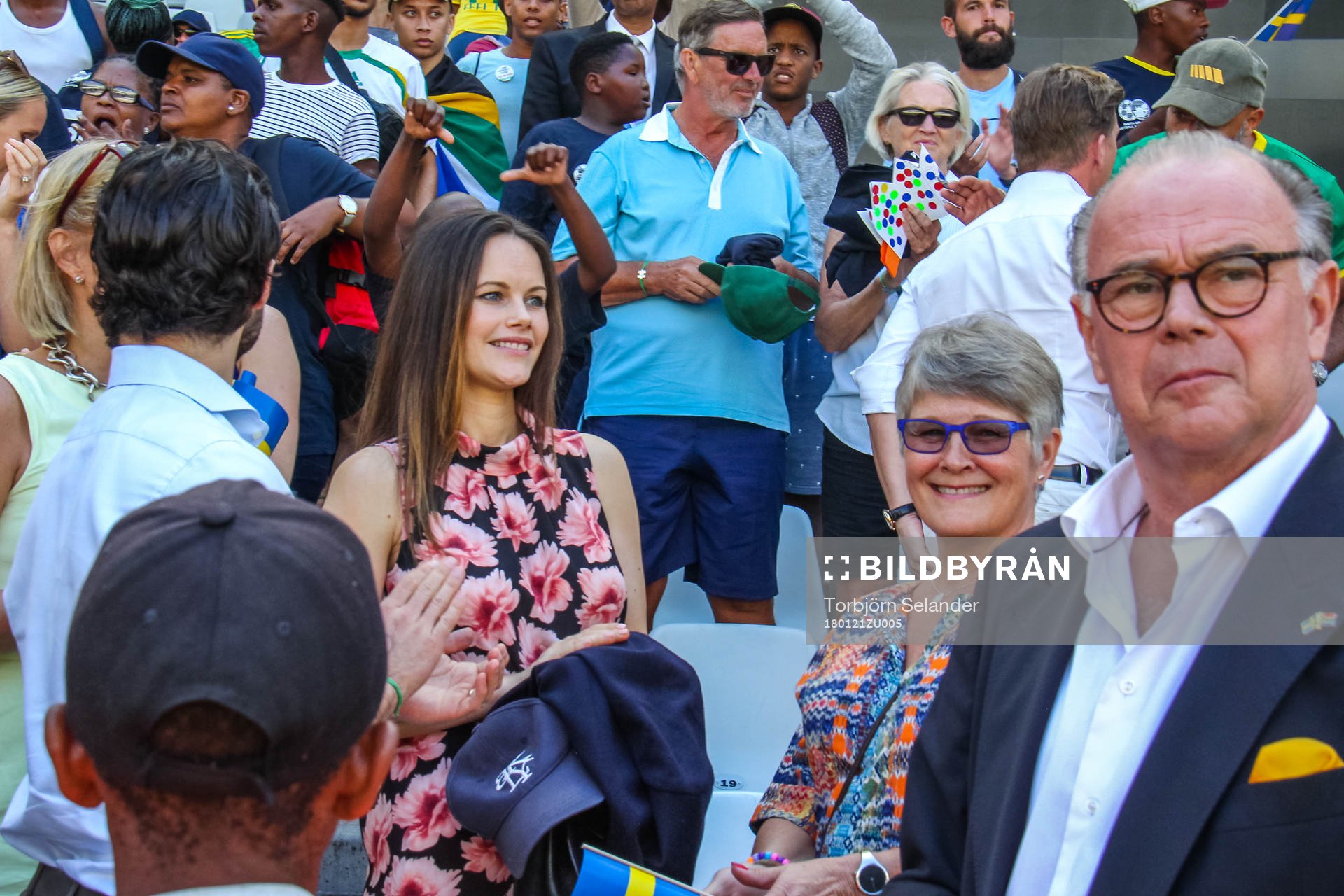 Prins Carl Philip och Prinsessan Sofia efter en träningslandskamp i fotboll mellan Sverige och Sydafrika den den 21 januari 2018 i Kapstaden.