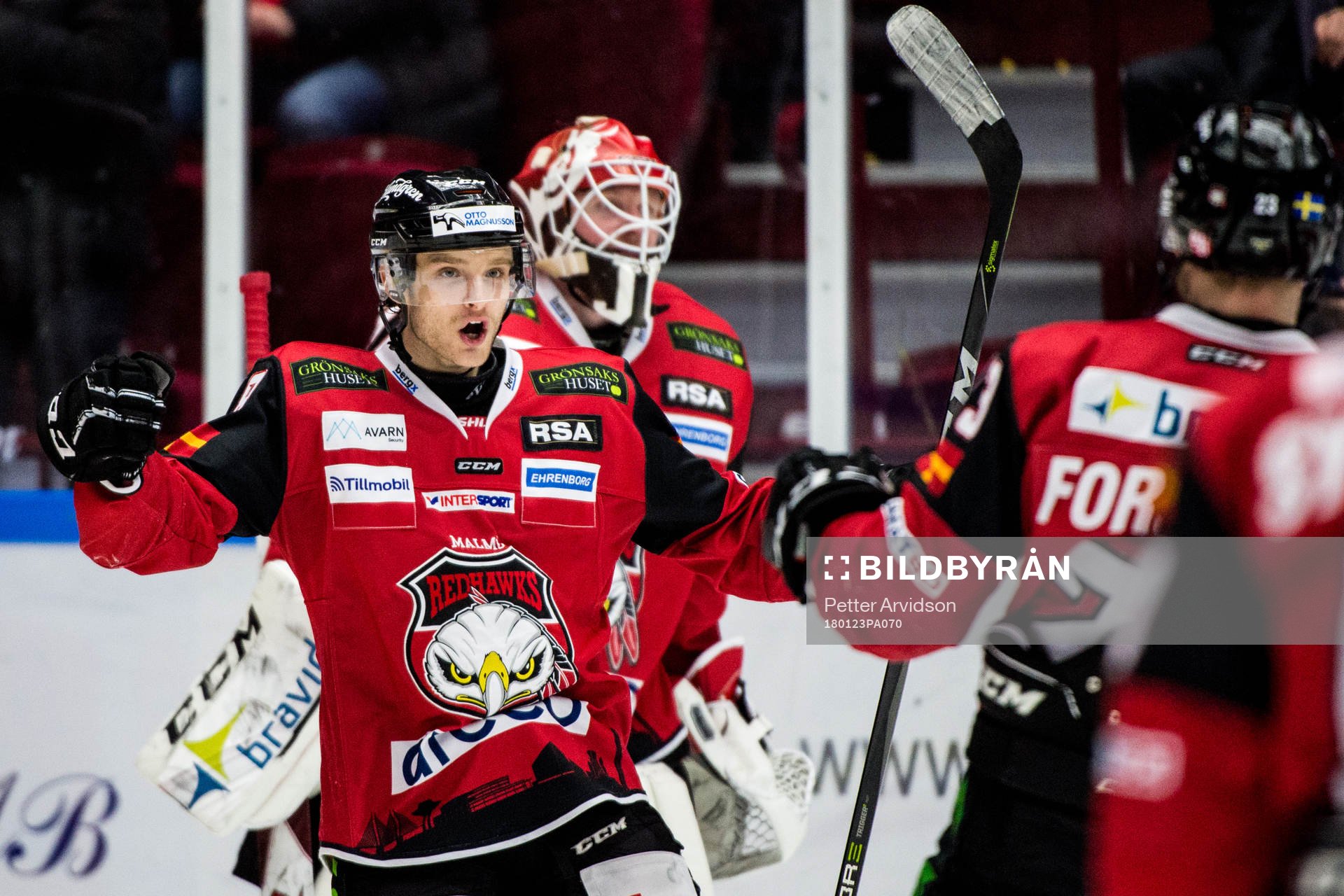 Malmö Redhawks Johan Olofsson jublar