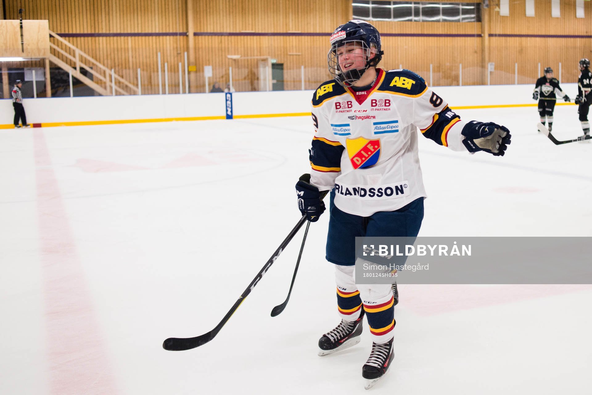 Djurgårdens Solveig Neunzert jublar