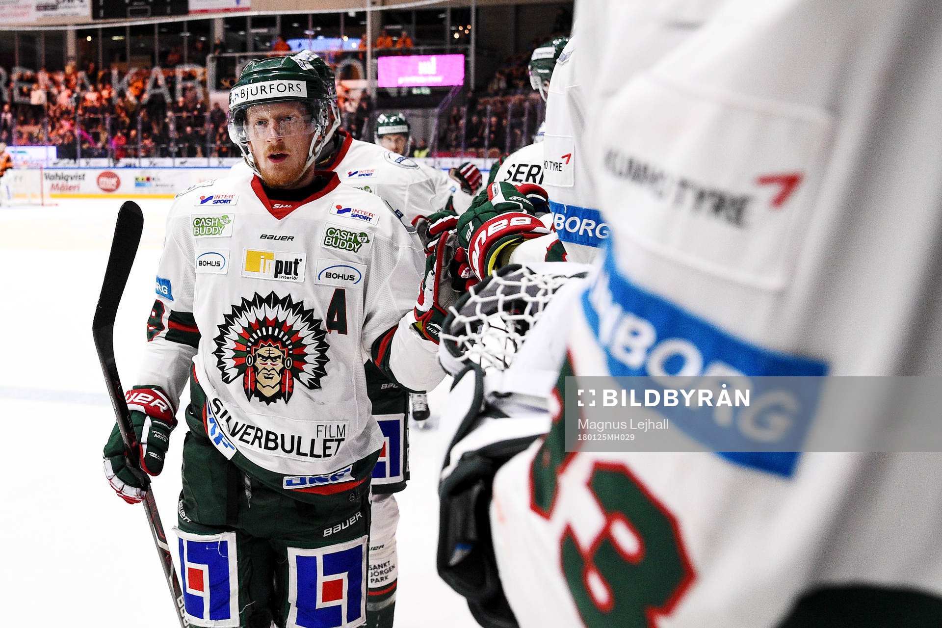 Frölundas Simon Hjalmarsson jublar