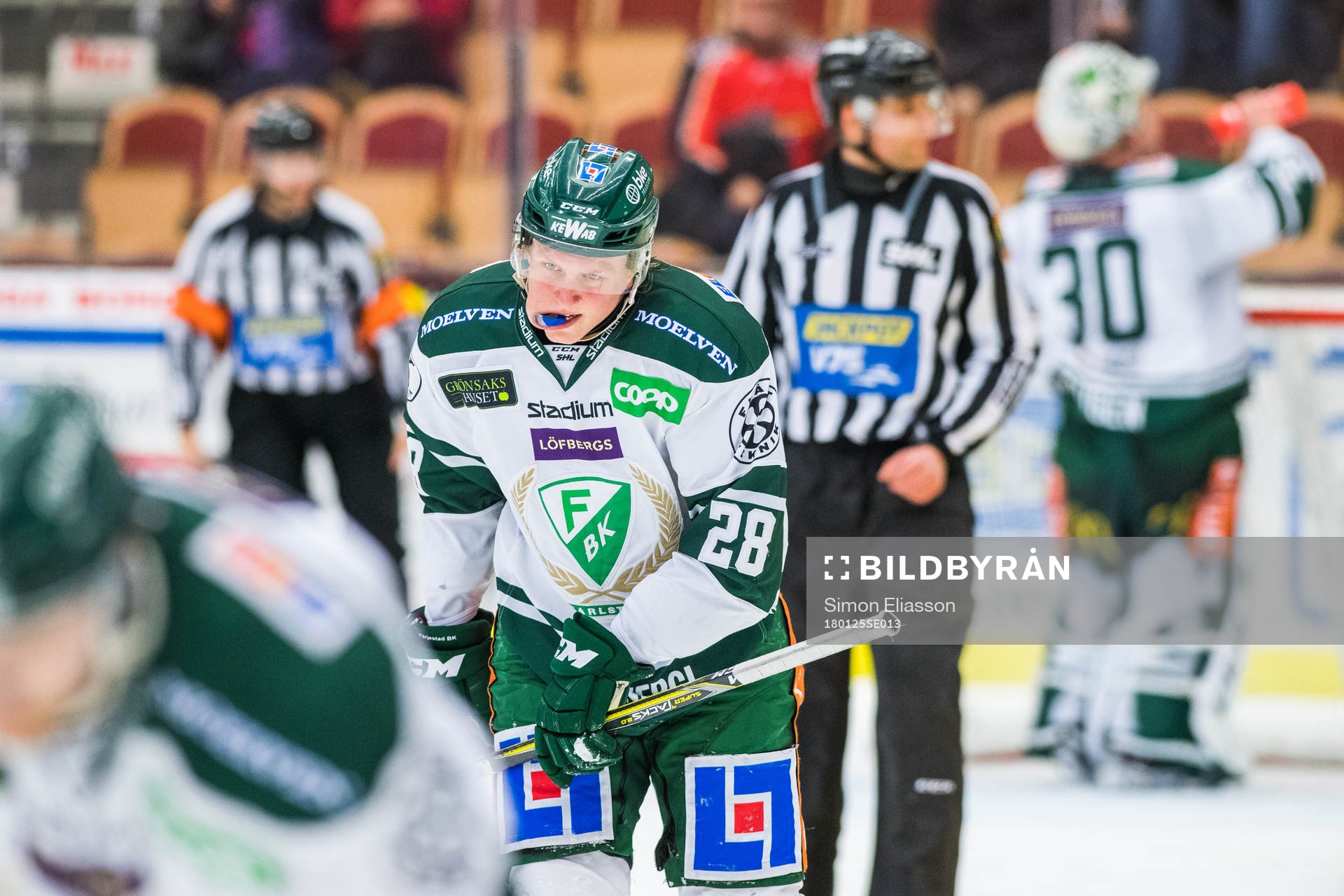 Färjestads Fabian Zetterlund deppar