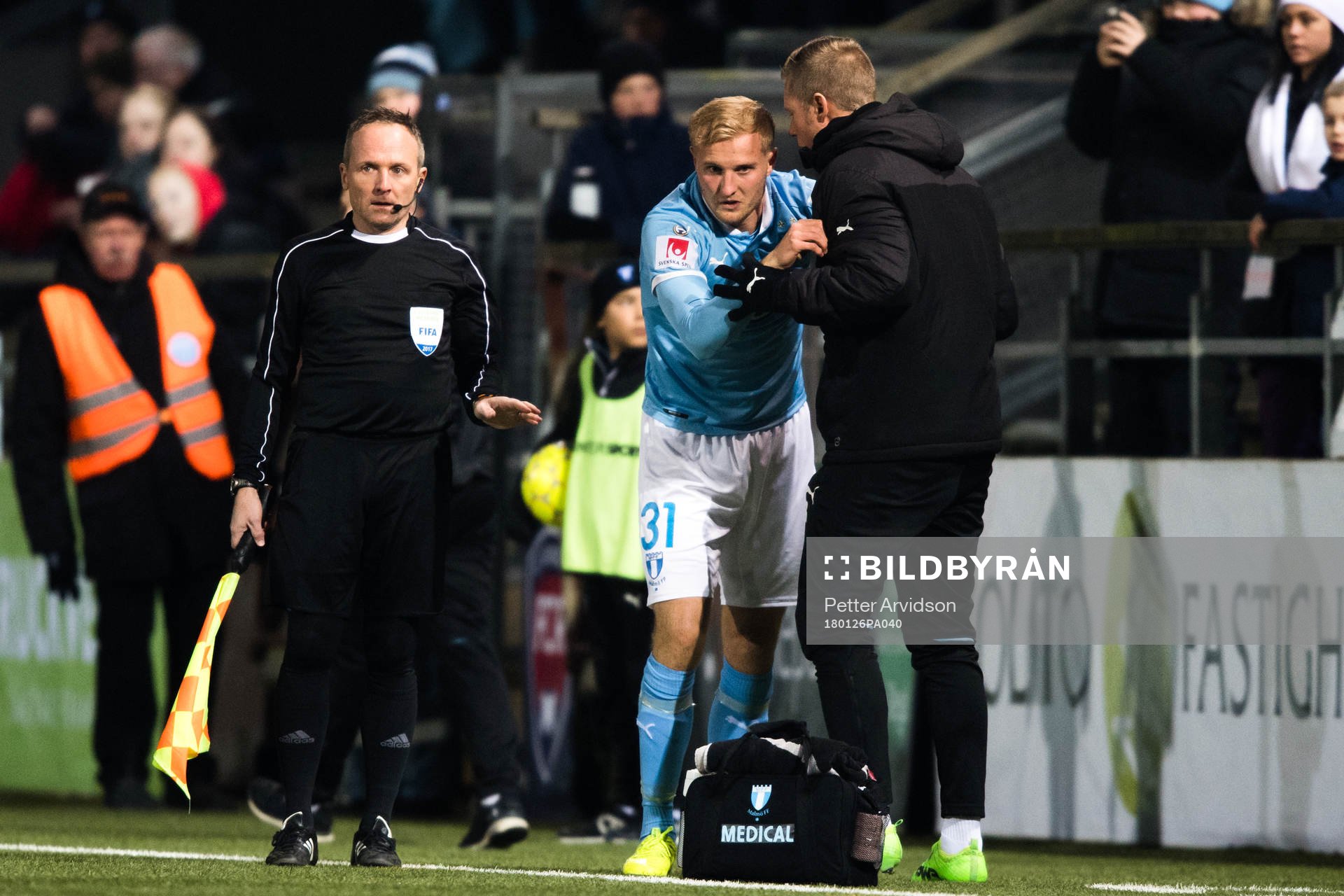 Malmö FFs Franz Brorsson har ont